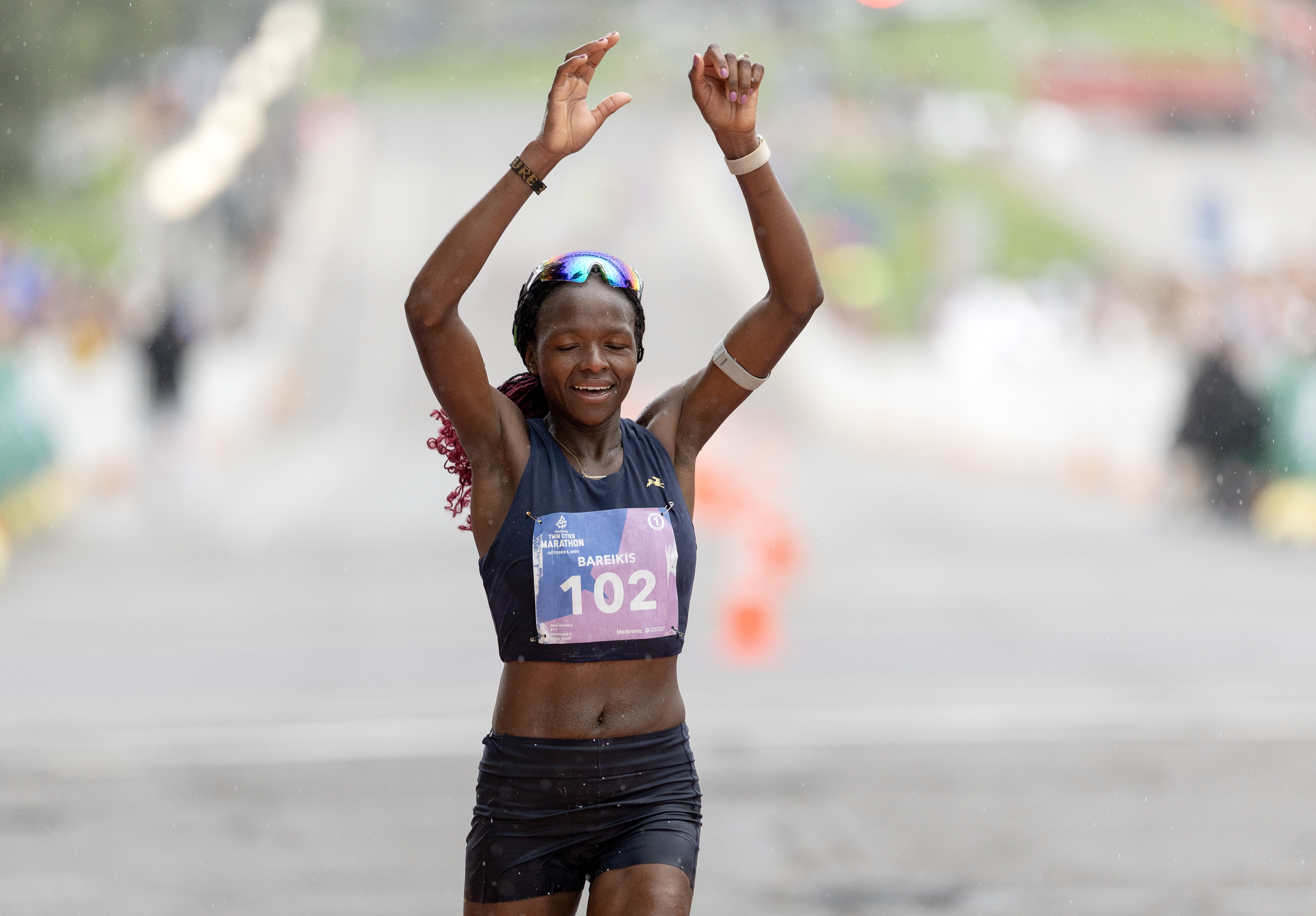 Will Norris, Jane Bareikis win Twin Cities Marathon