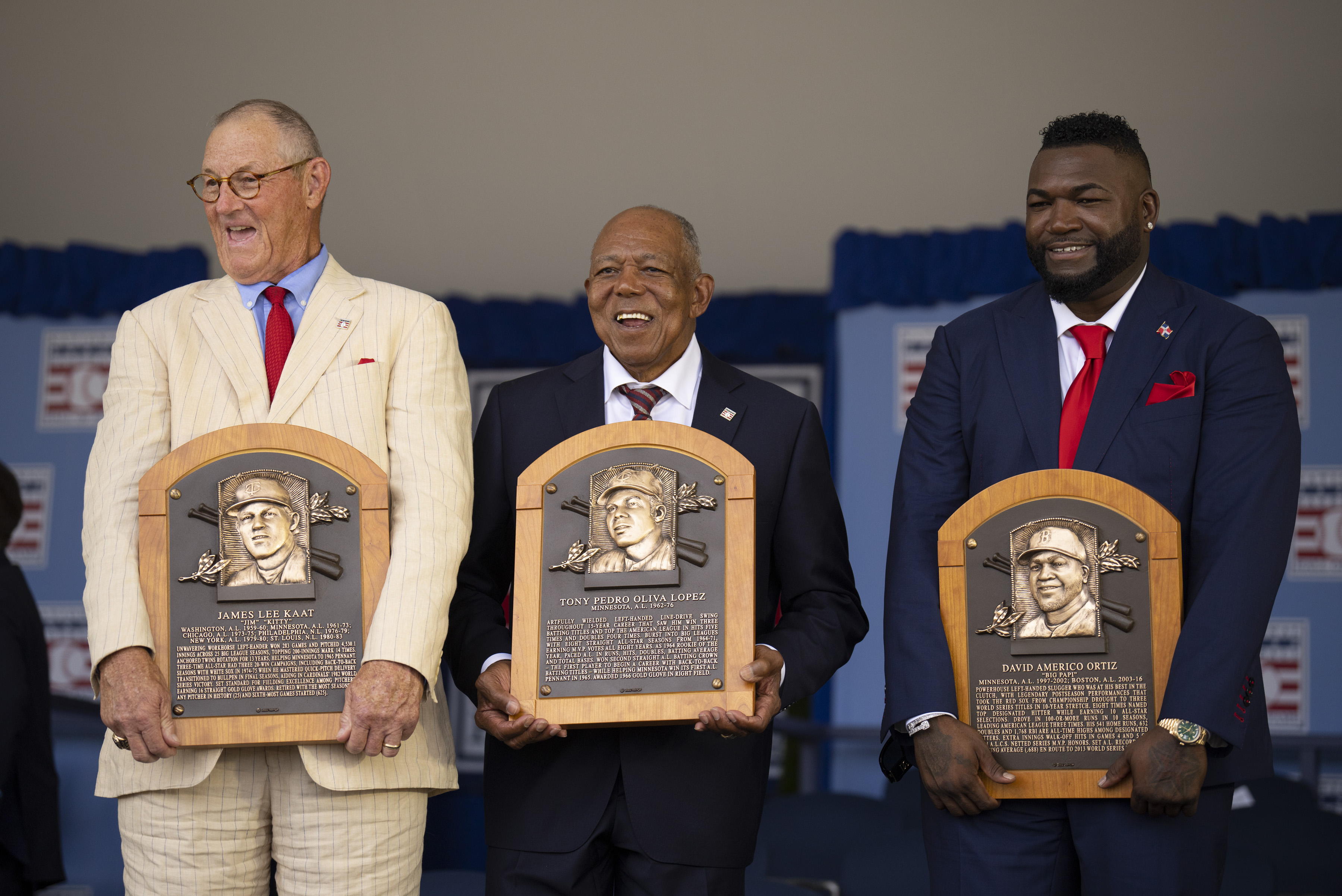 Tony Oliva, Jim Kaat inducted as Twins bring the party to baseball's ...