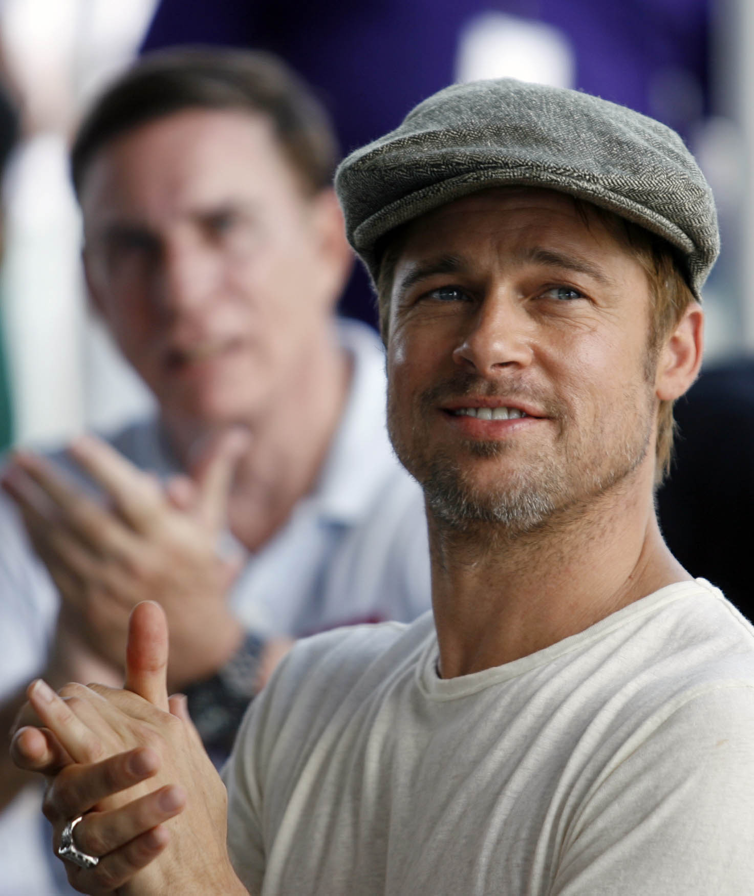 Brad pitt newsboy cap on sale