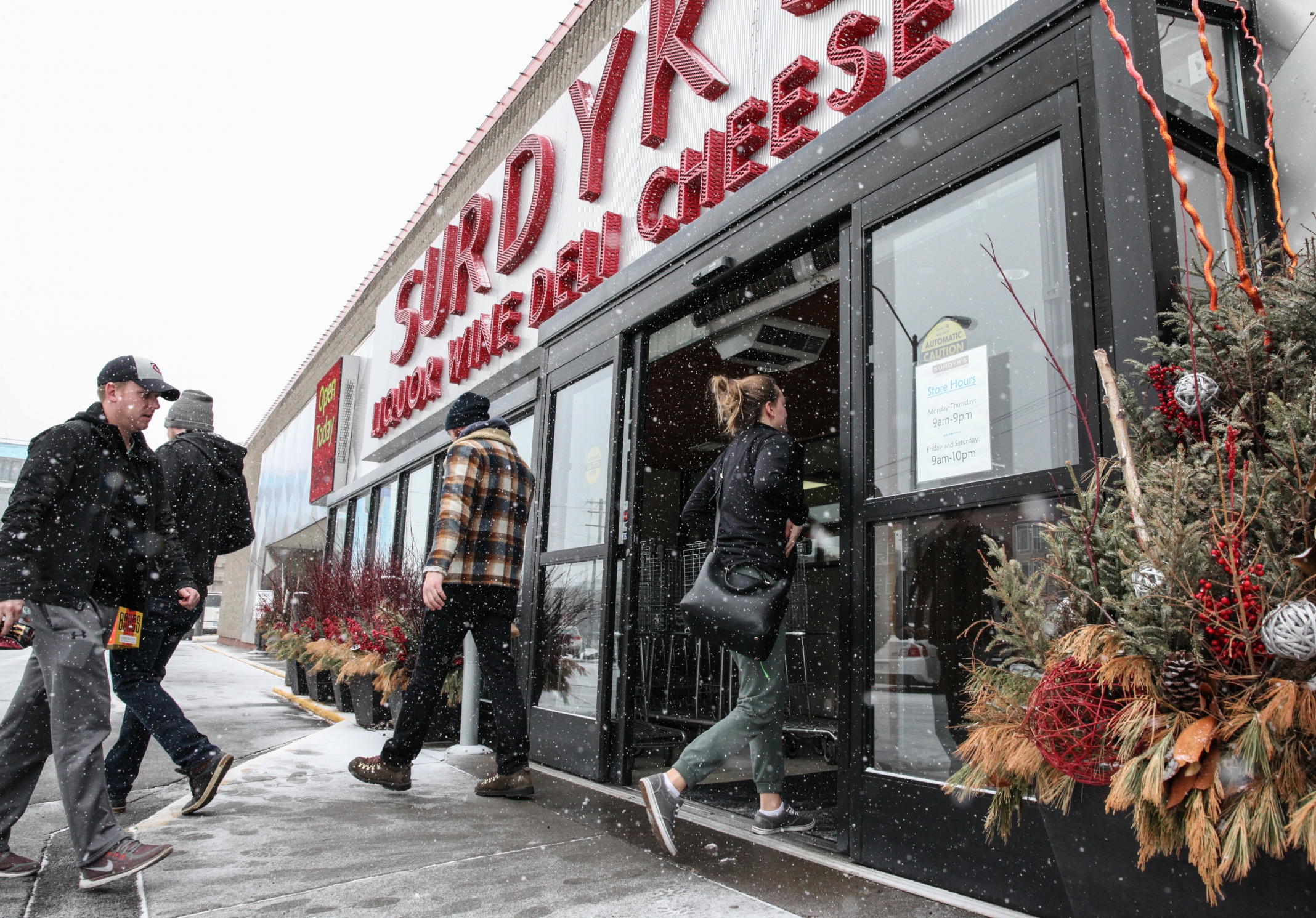 A defiant Jim Surdyk opens for Sunday liquor sales four months early