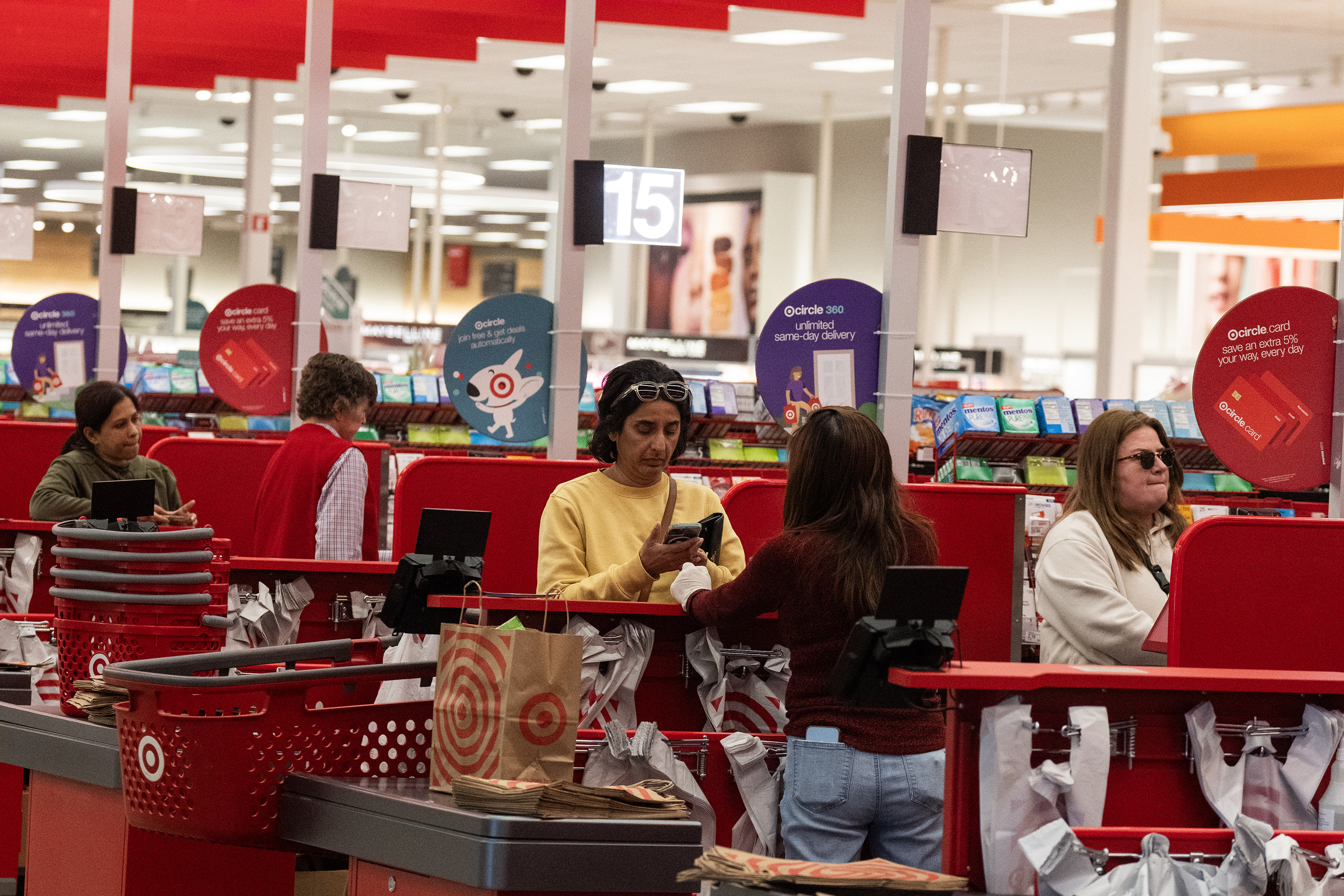 Target is trying to find its lane in the crowded grocery market