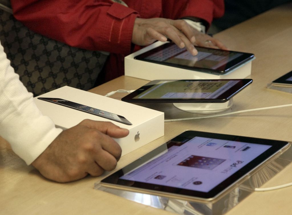 White House, Hennepin County promote internet discount program