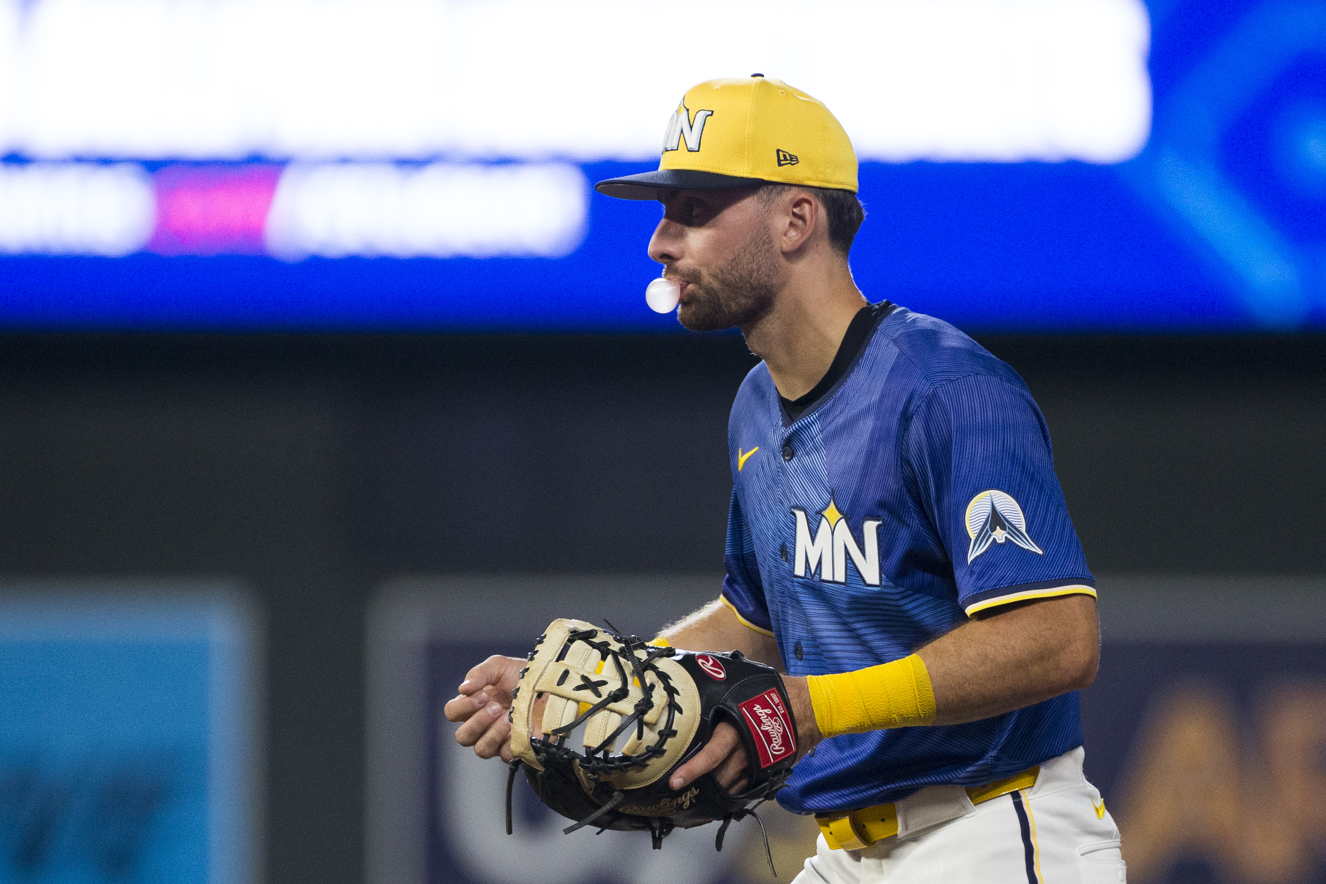 Donovan Solano finds home with Padres after big 2023 season with Twins