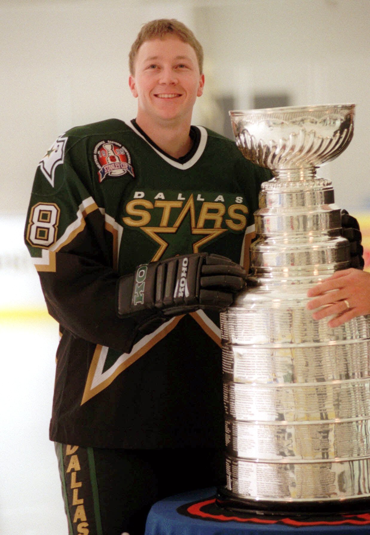 Minnesota hockey history has another 'first family' to celebrate