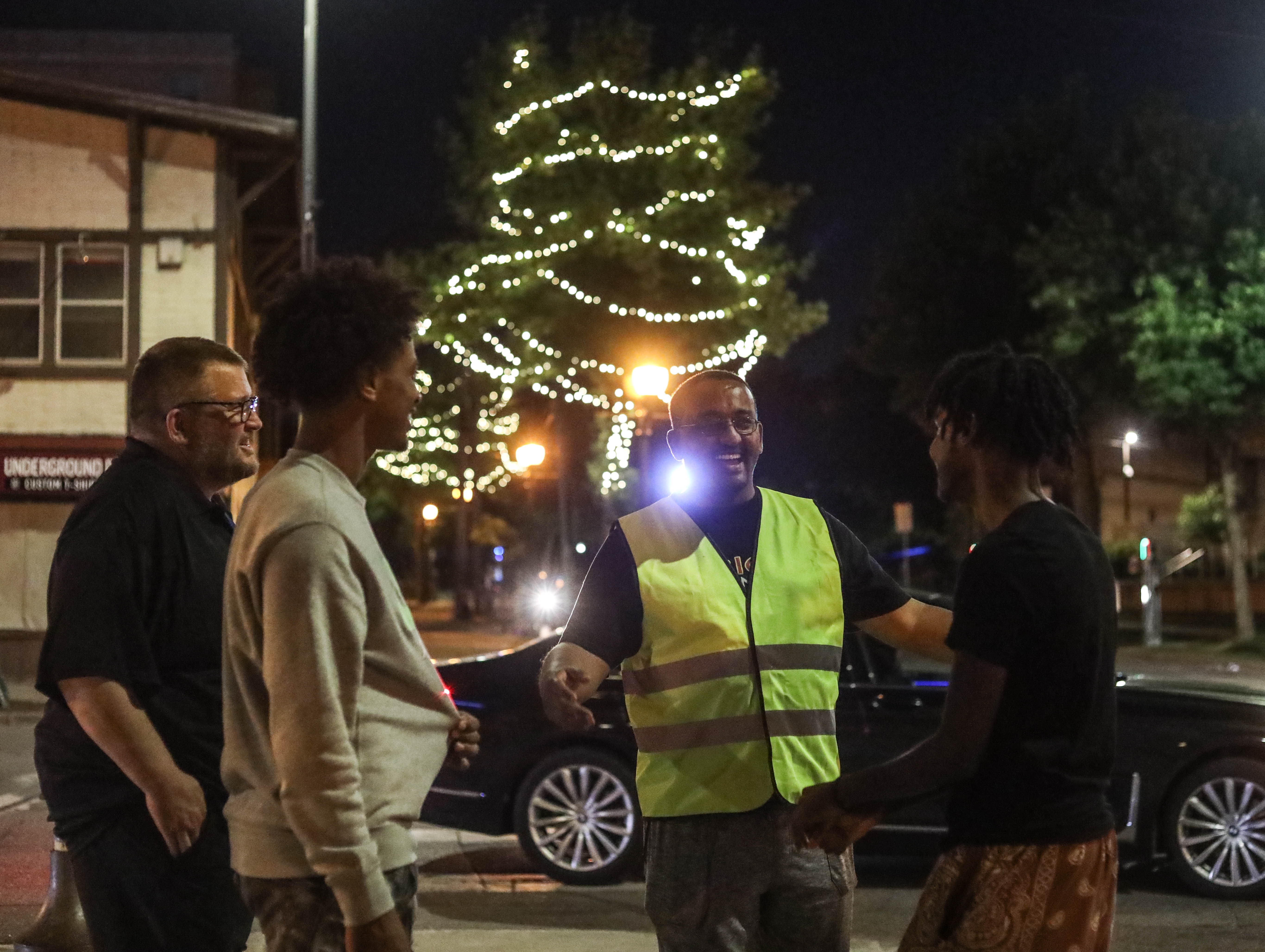 Brawl inside Dinkytown tobacco shop led to shooting that killed 2, injured  clerk