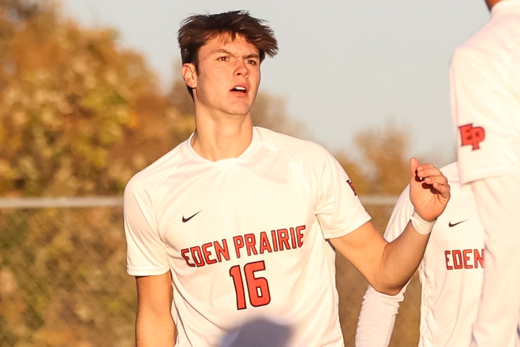 Eden Prairie boys soccer's Ryan Donohue handles one detail — scoring