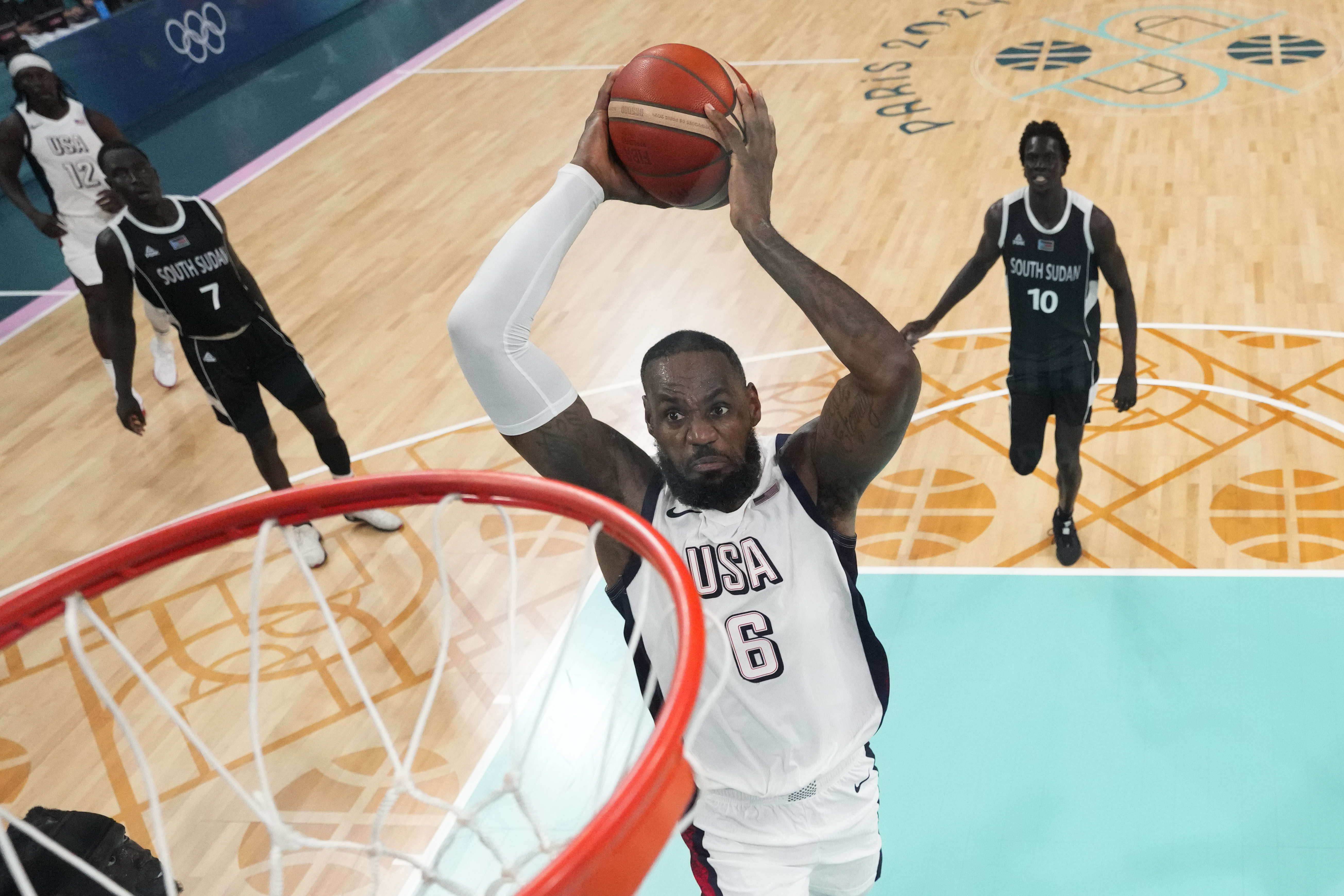 U.S. tops South Sudan 103-86 at Paris Olympics, earns spot in men’s basketball quarterfinals U.S. tops South Sudan 103-86 at Paris Olympics, earns spot in men’s basketball quarterfinals
