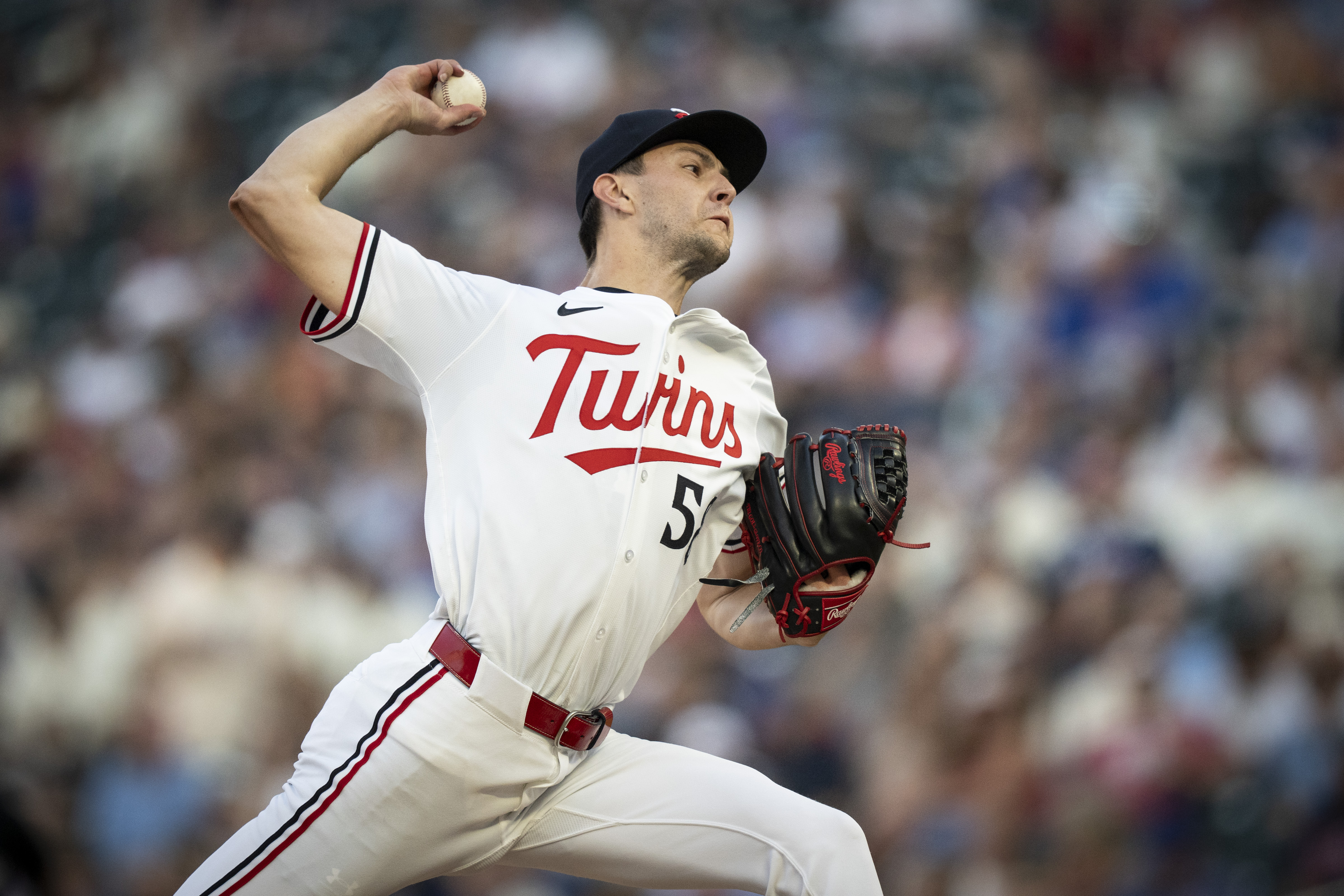 Brooks Lee's grand slam off Chris Paddack steers Minnesota Twins