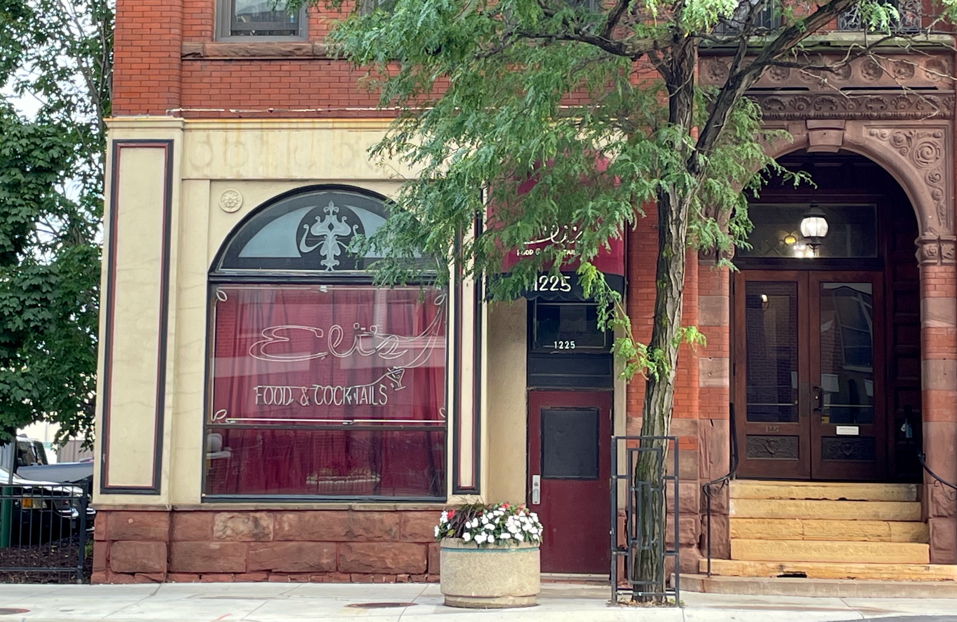 Eli’s Food & Cocktails closes in downtown Minneapolis, other businesses