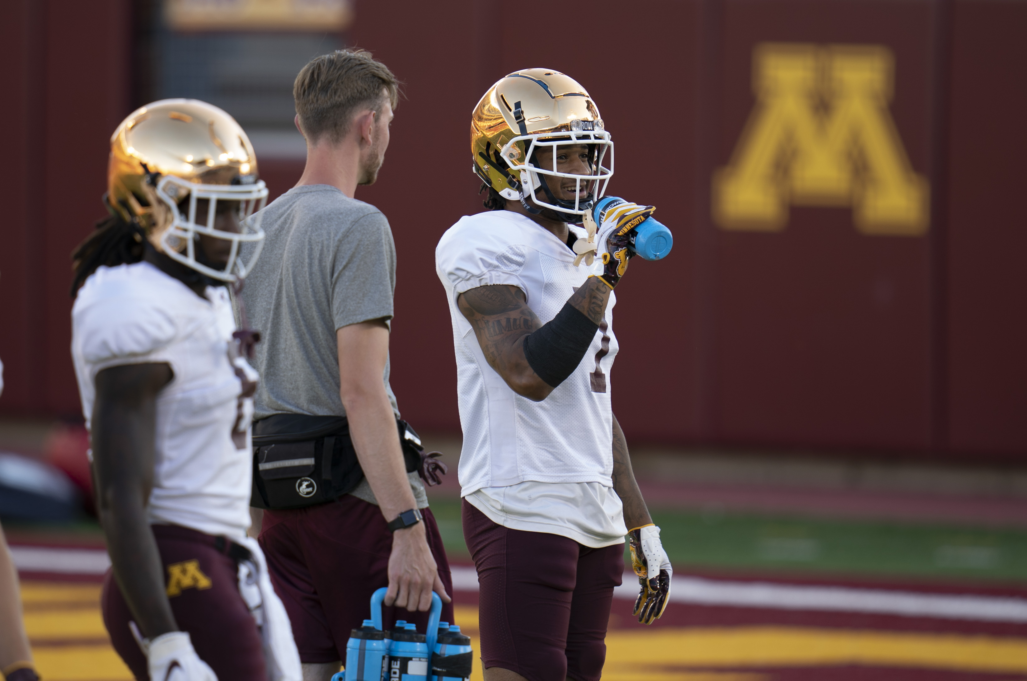 Autman Top Gophers receiver Chris Autman-Bell suffers leg injury in practice