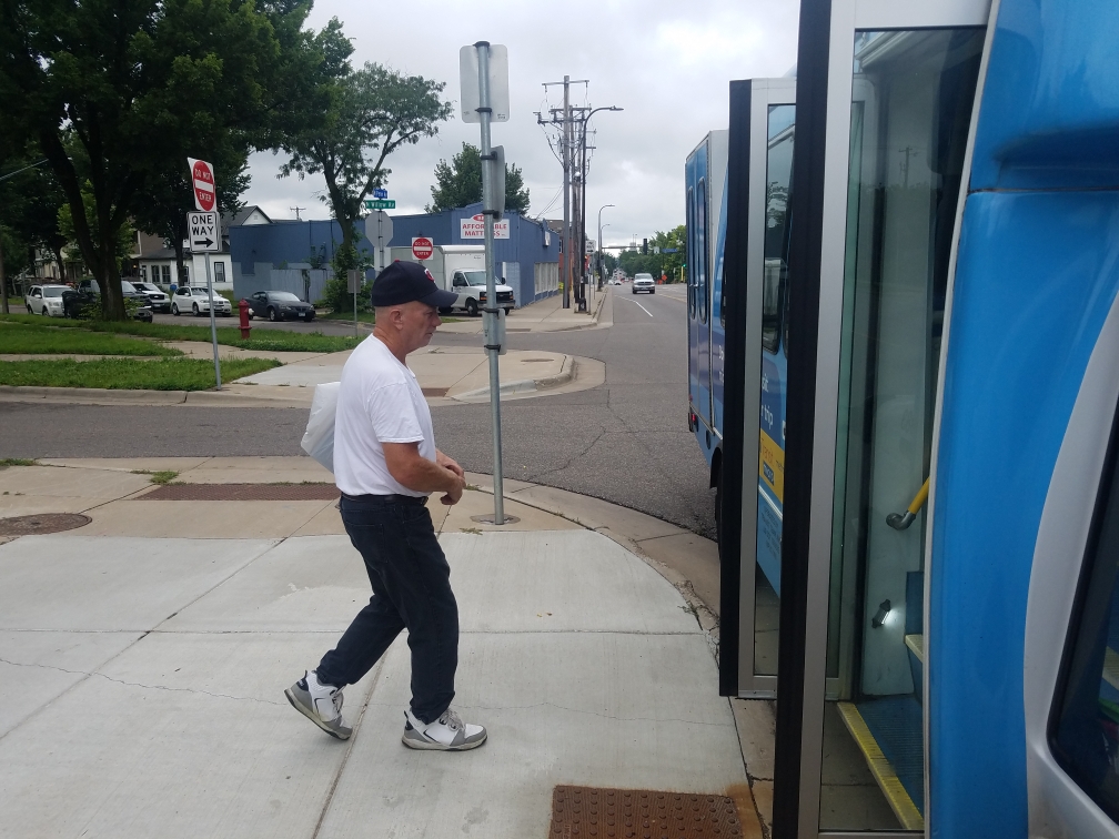 Metro Transit expands on-demand ride services to Roseville and Woodbury