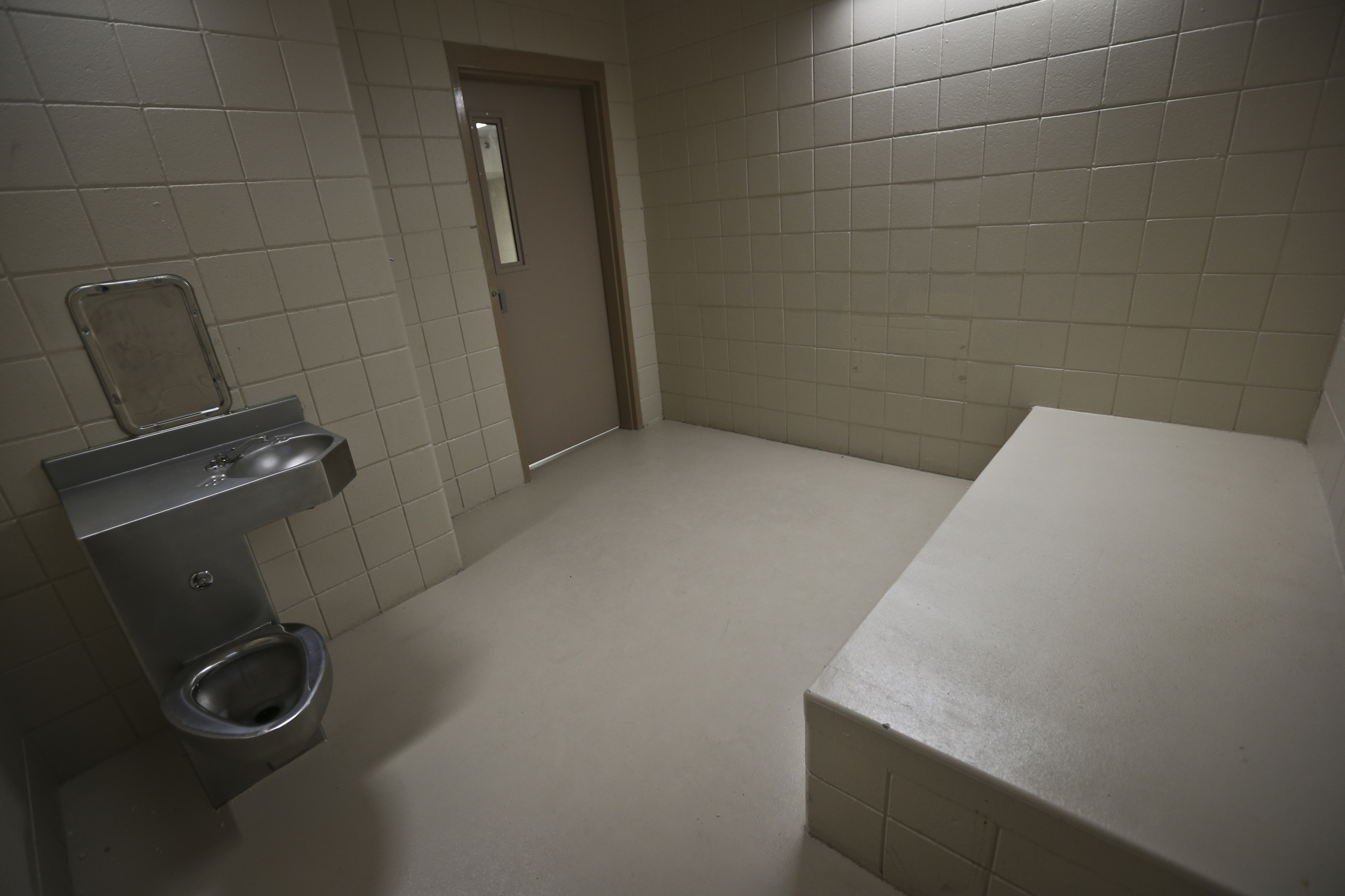 Ramsey County Juvenile Detention Center worker hit youth, investigation ...