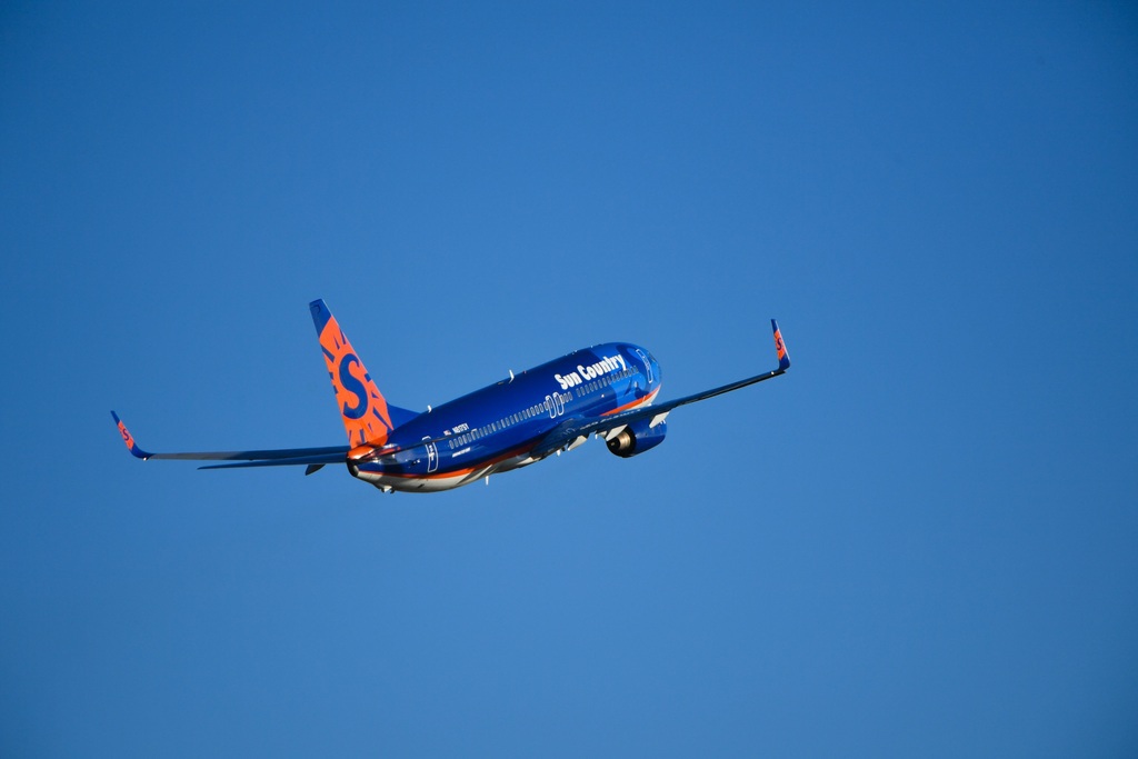 Sun Country Airlines flight attendants vote for strike