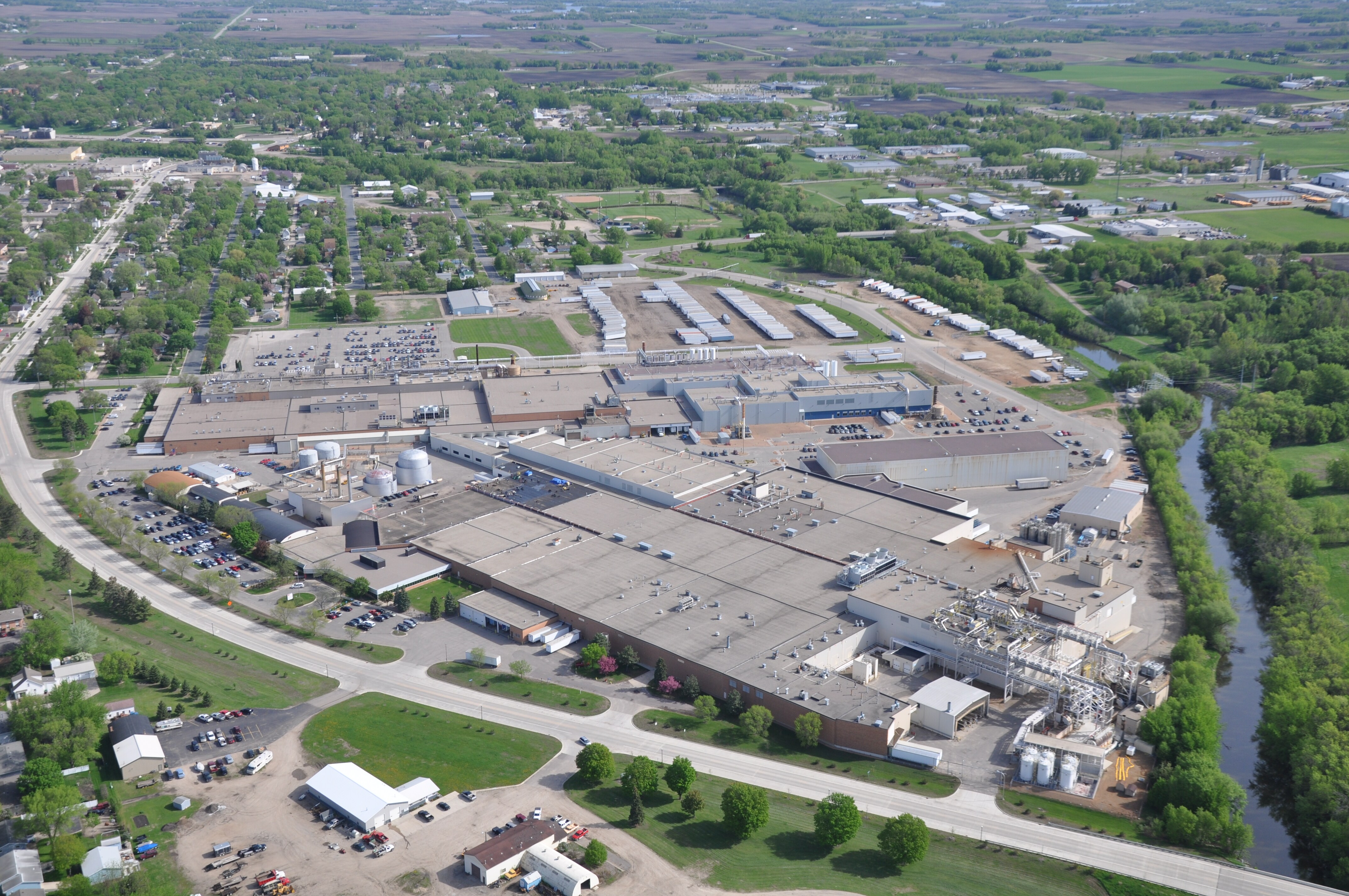 Millions of miles of tape: 3M Hutchinson factory turns 75