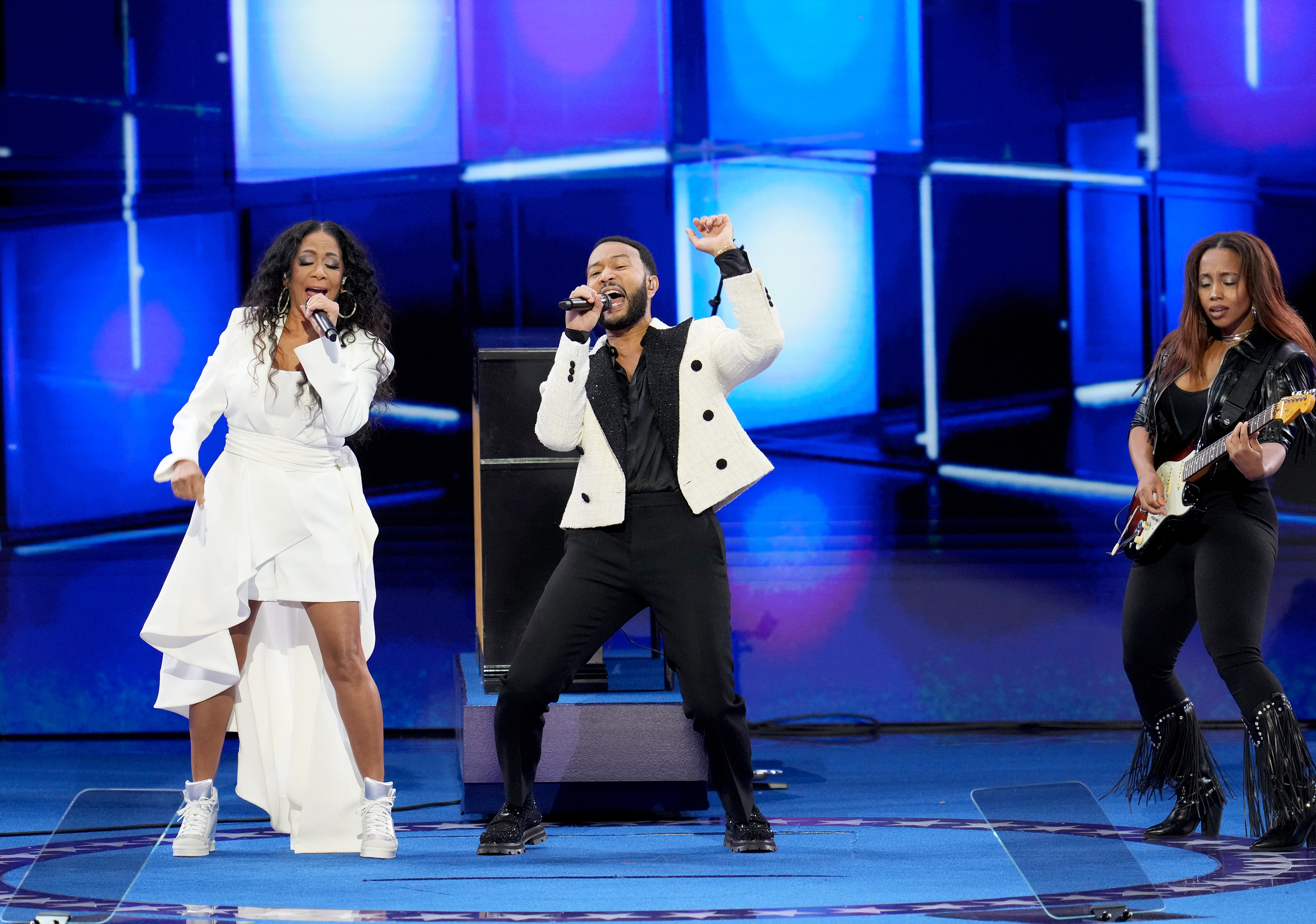 John Legend leads tribute to Prince before Gov. Tim Walz speaks at Democratic National Convention