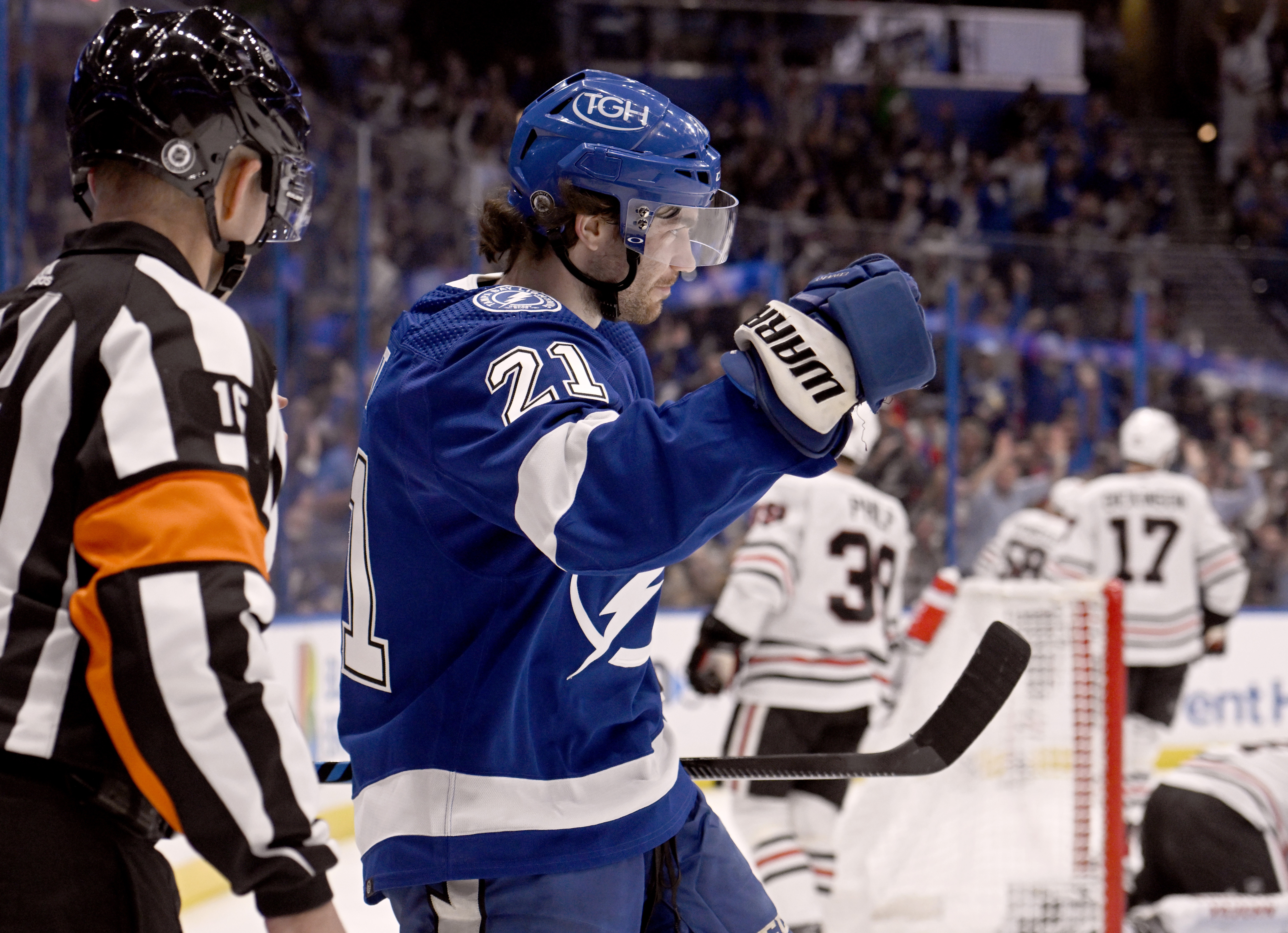 Lightning's Point out indefinitely with upper-body injury - The San Diego  Union-Tribune