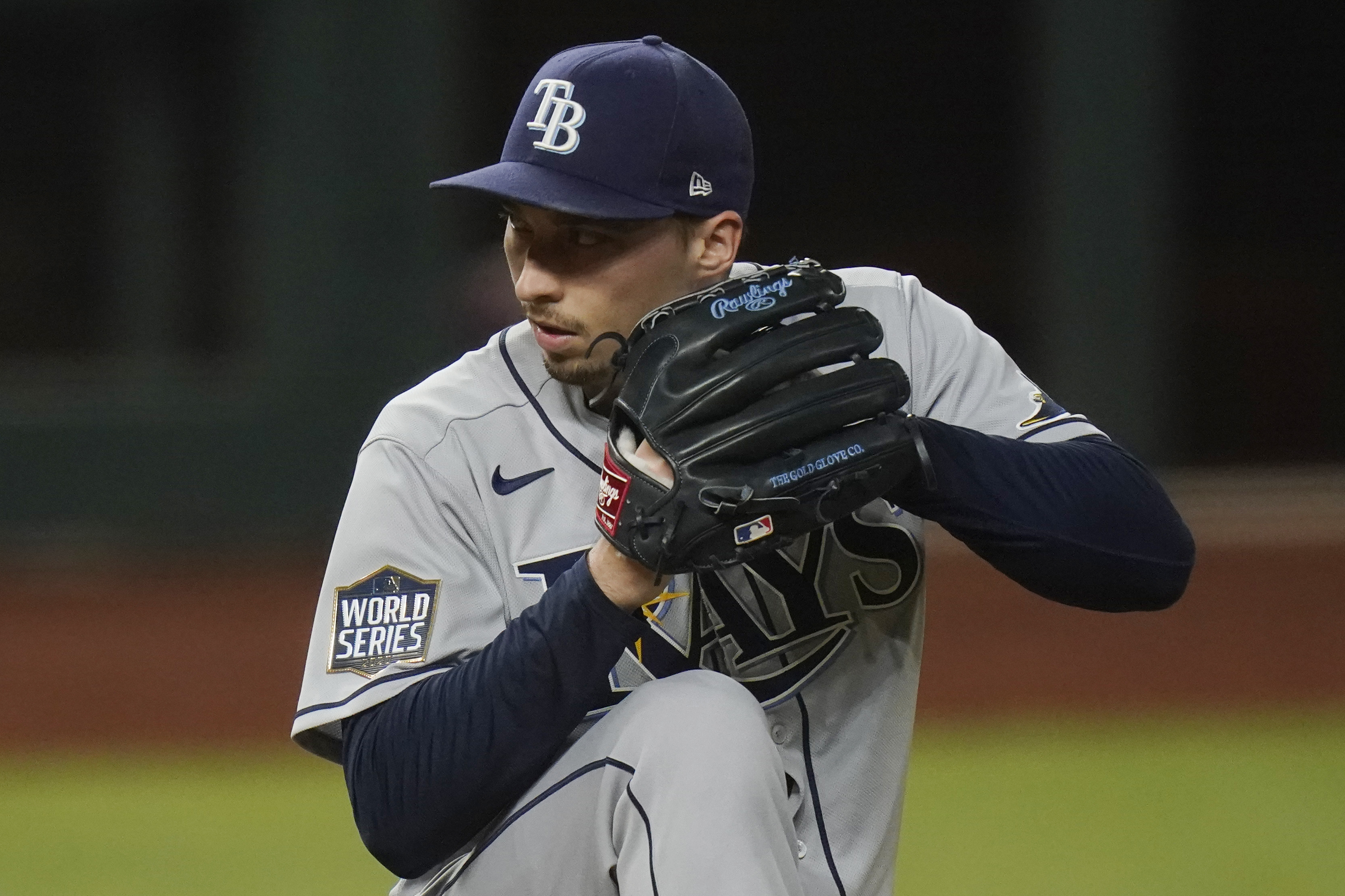 Rays sign outfielder Cliff Floyd