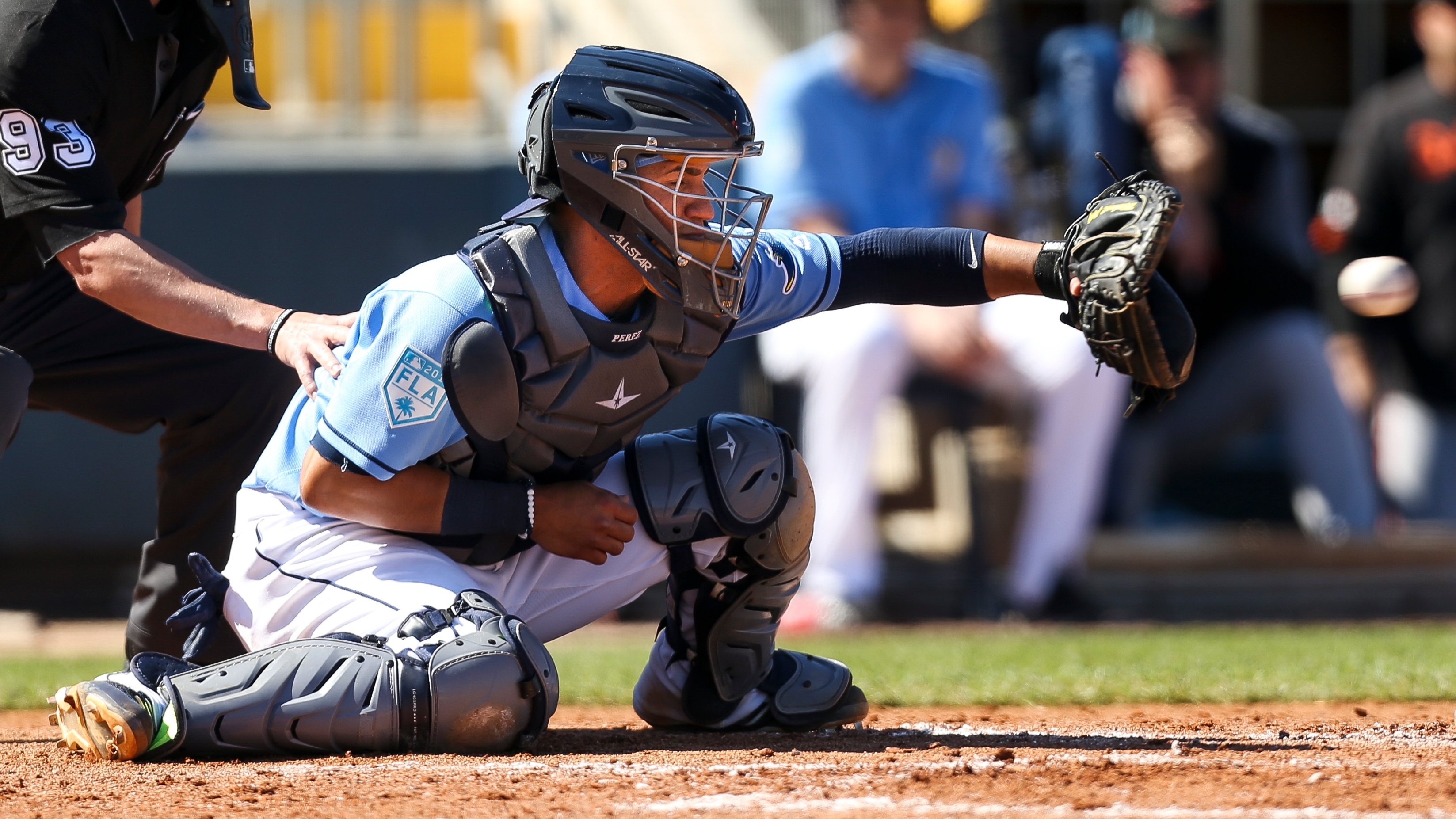 Atlanta Braves acquire veteran catcher Kevan Smith from Tampa Bay Rays 