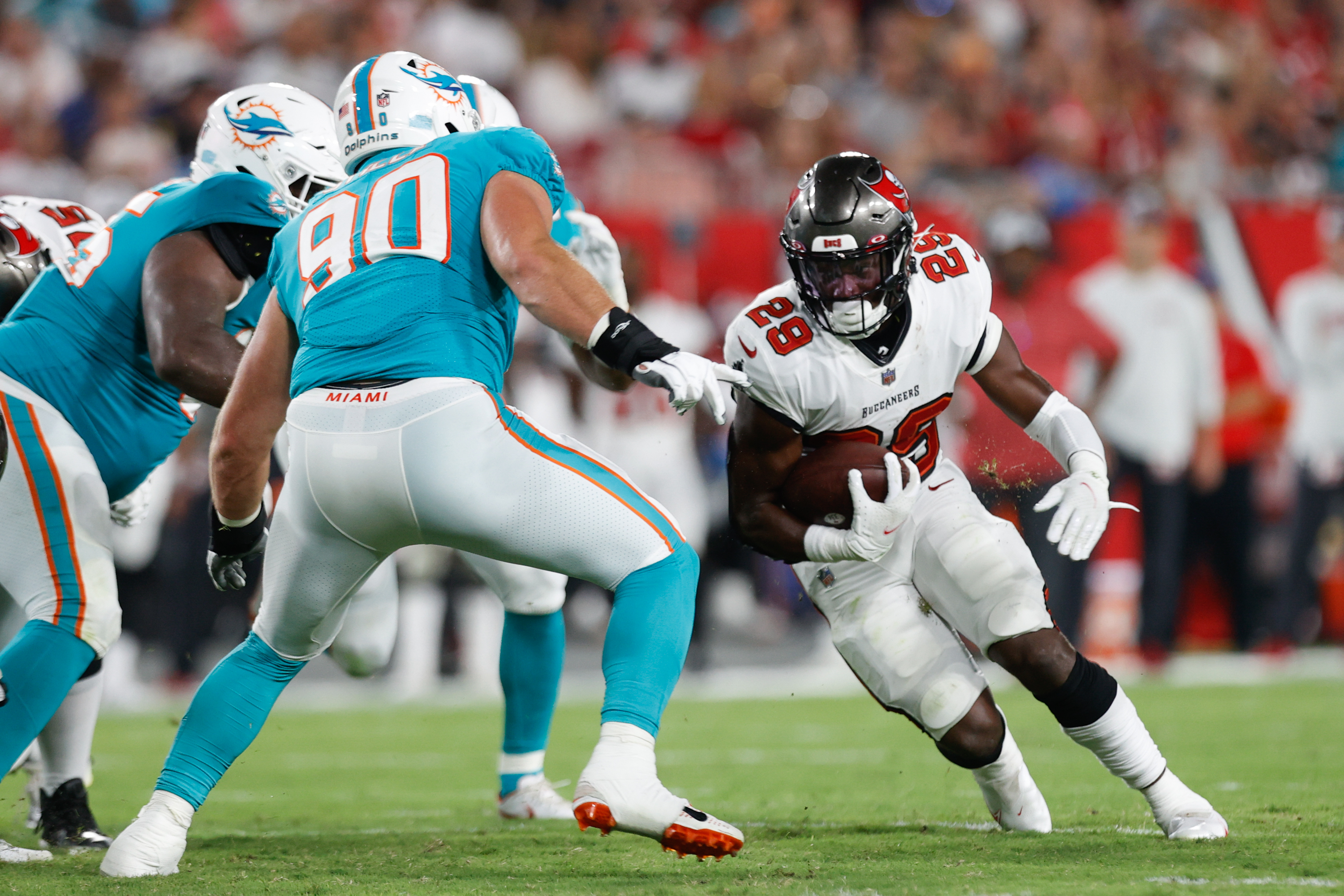 NFL PLAYING POLITICS: Miami Dolphins, Tampa Bay Bucs Donate $1 Million to  Defeat Amendment 3 - Space Coast Daily