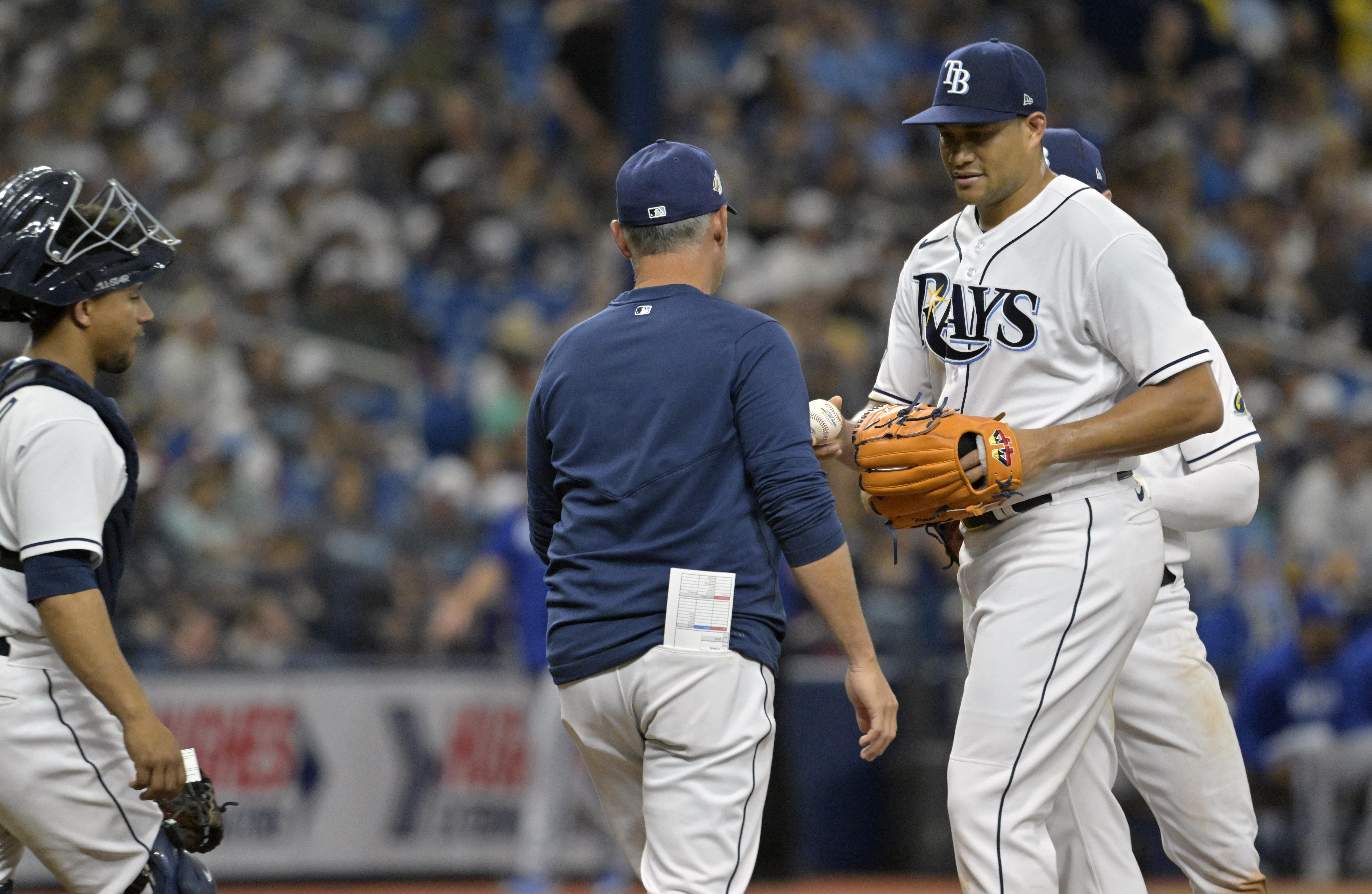 Wander Franco homers in return to Rays after 2-day benching