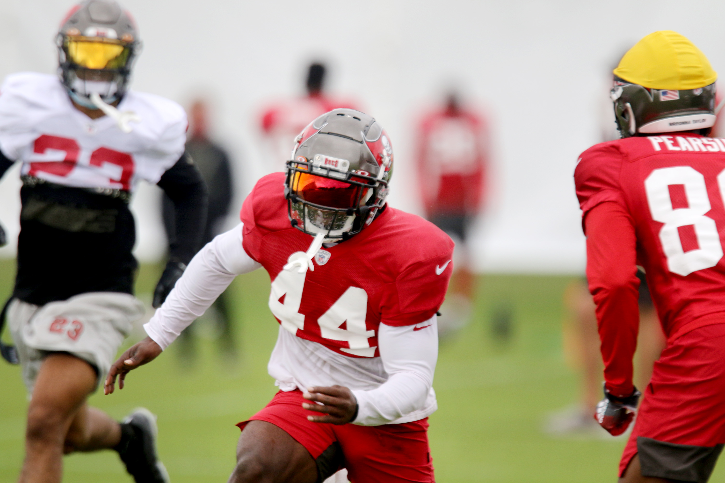 For now, Bucs running back room loaded with addition of Kenjon Barner