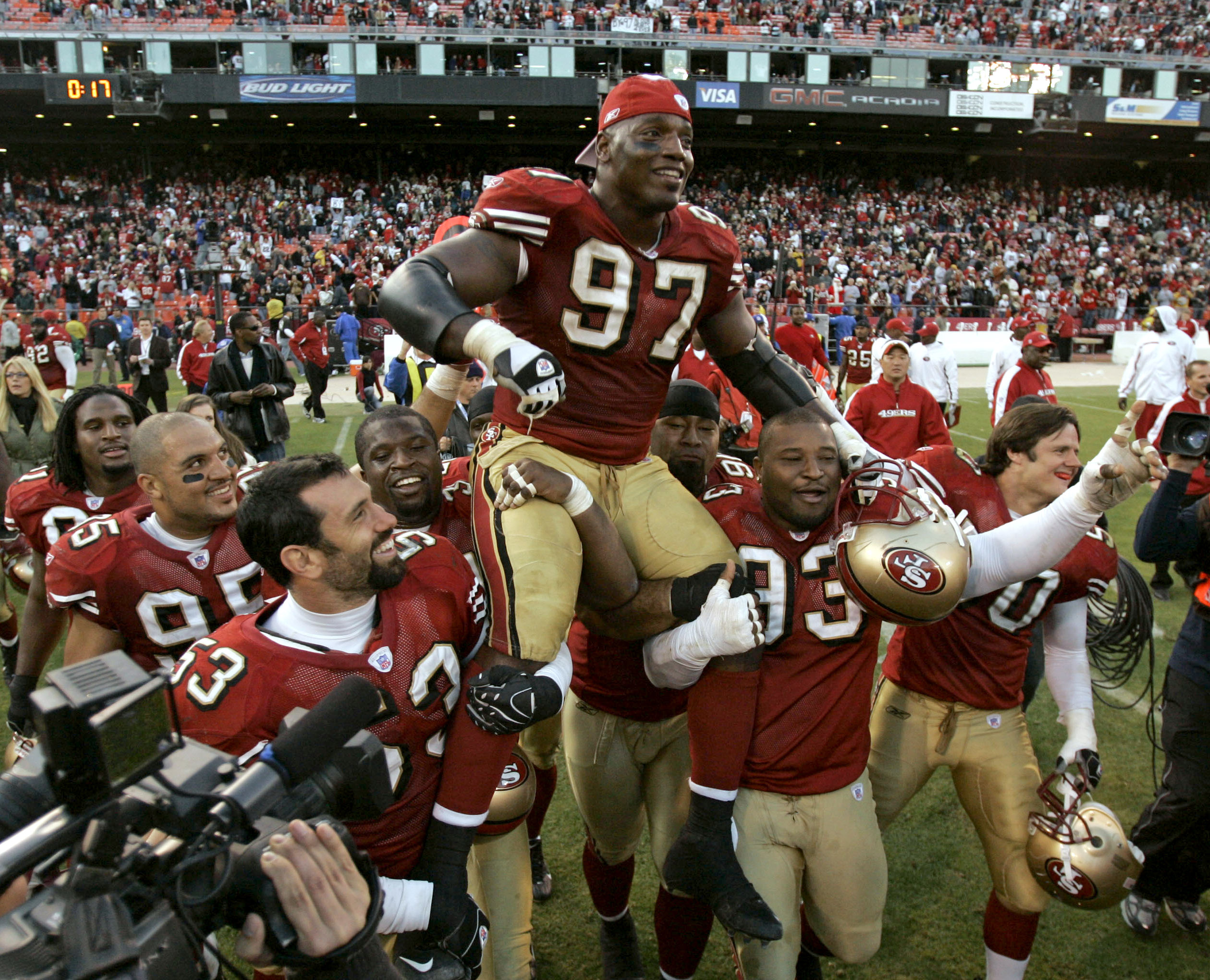 Ronde Barber Goes From 'Angry Worker' To Pro Football Hall Of Fame  Enshrinement – OutKick