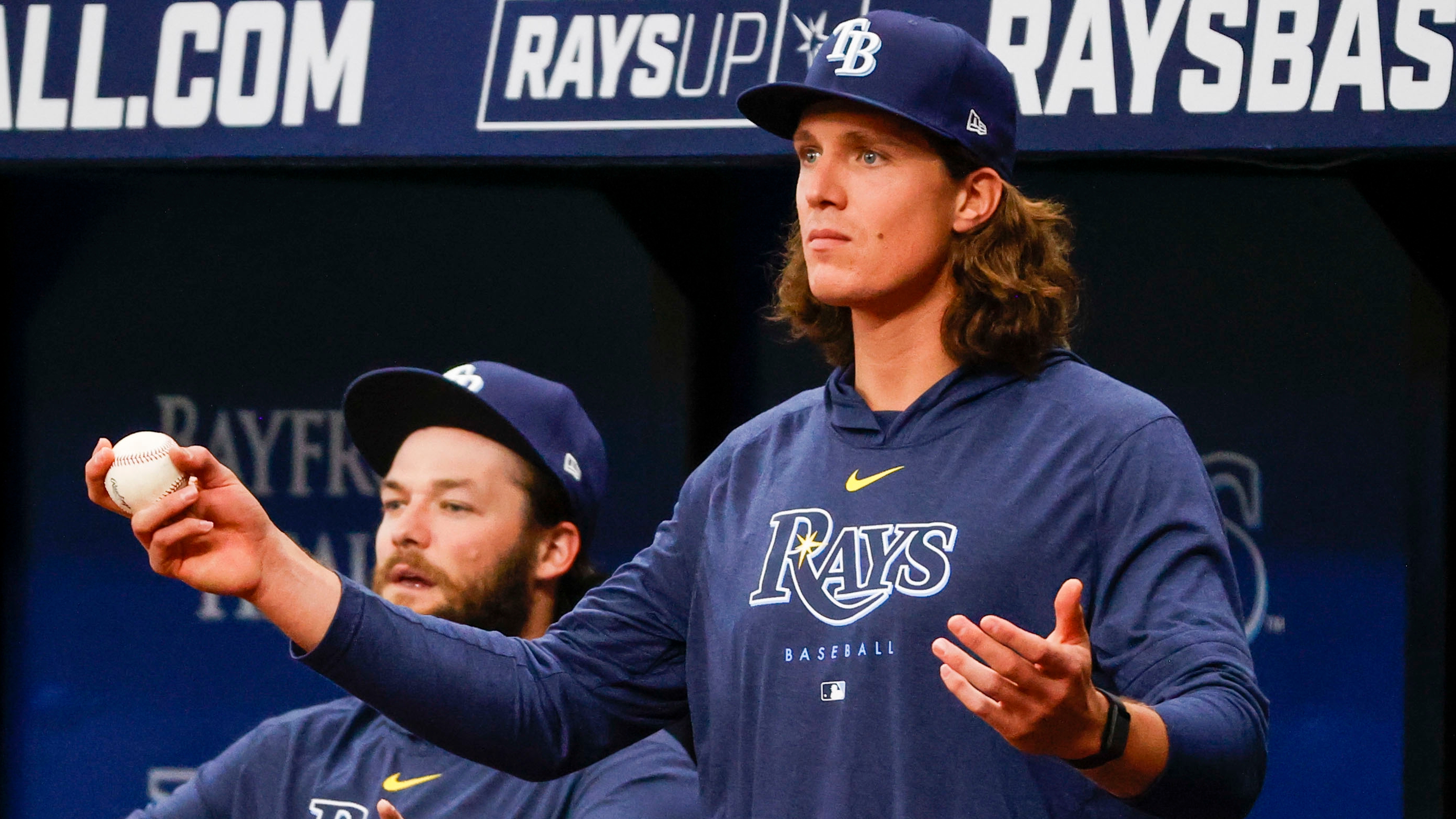 Tyler Glasnow gets extension with Rays as long rehab continues