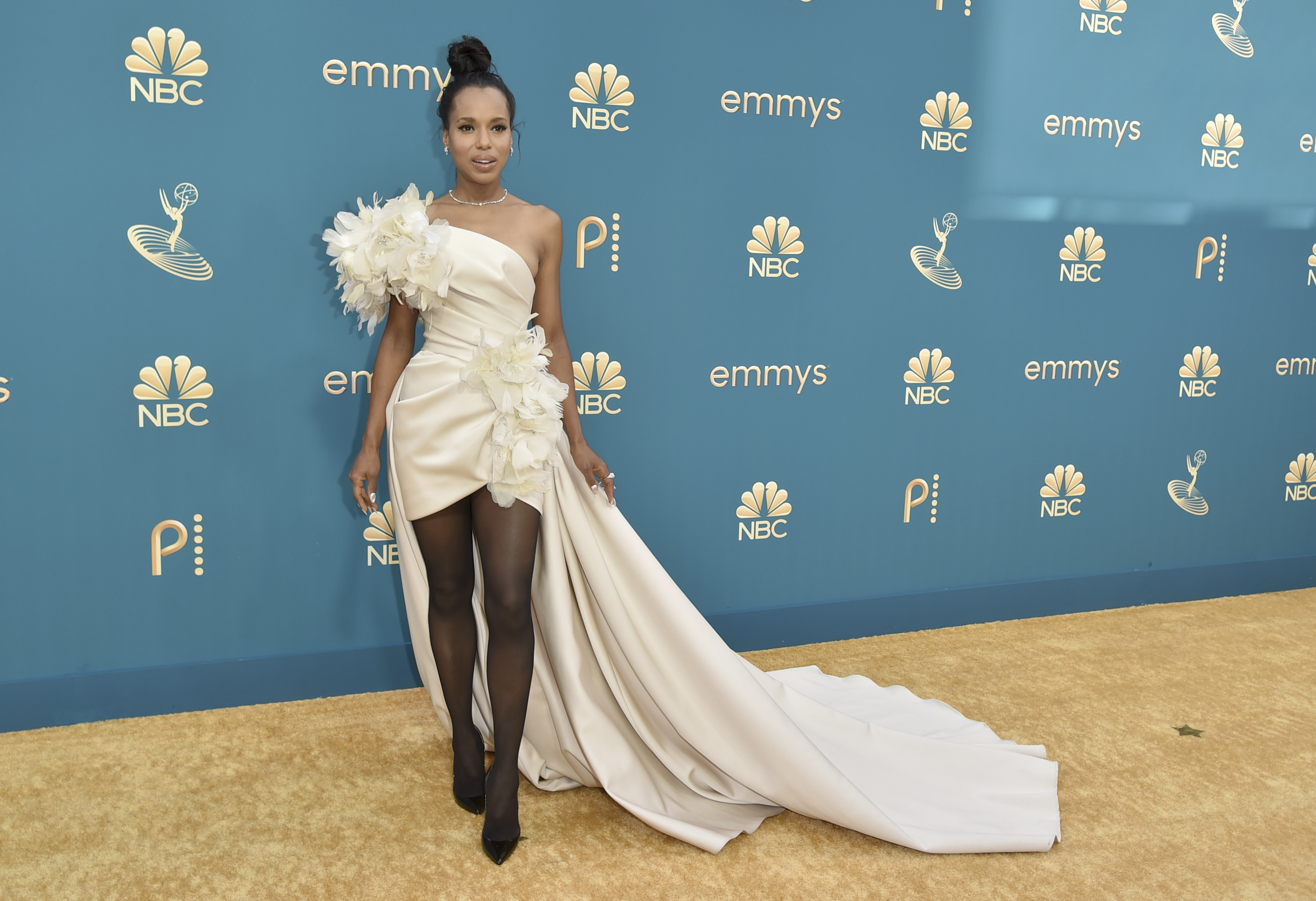 HoYeon Jung Wears Pastel Louis Vuitton Dress to Emmys 2022