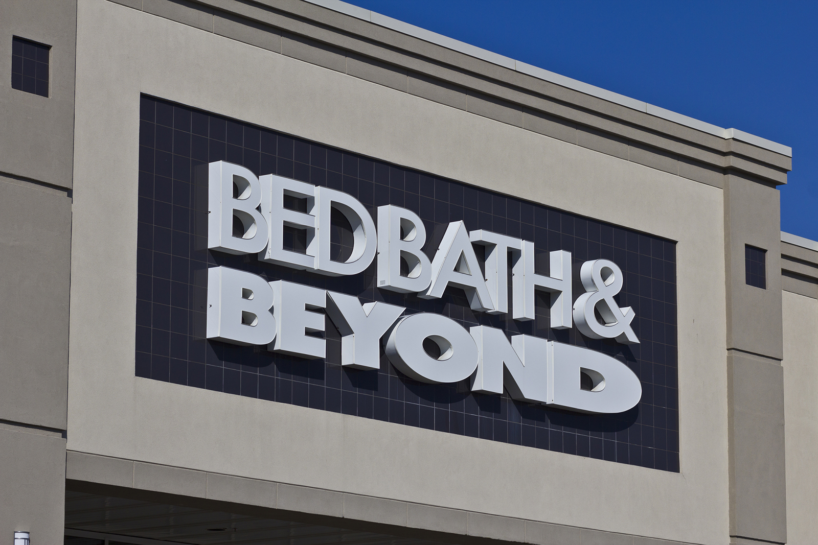 Bed, Bath & Beyond store closing sales start today following bankruptcy 