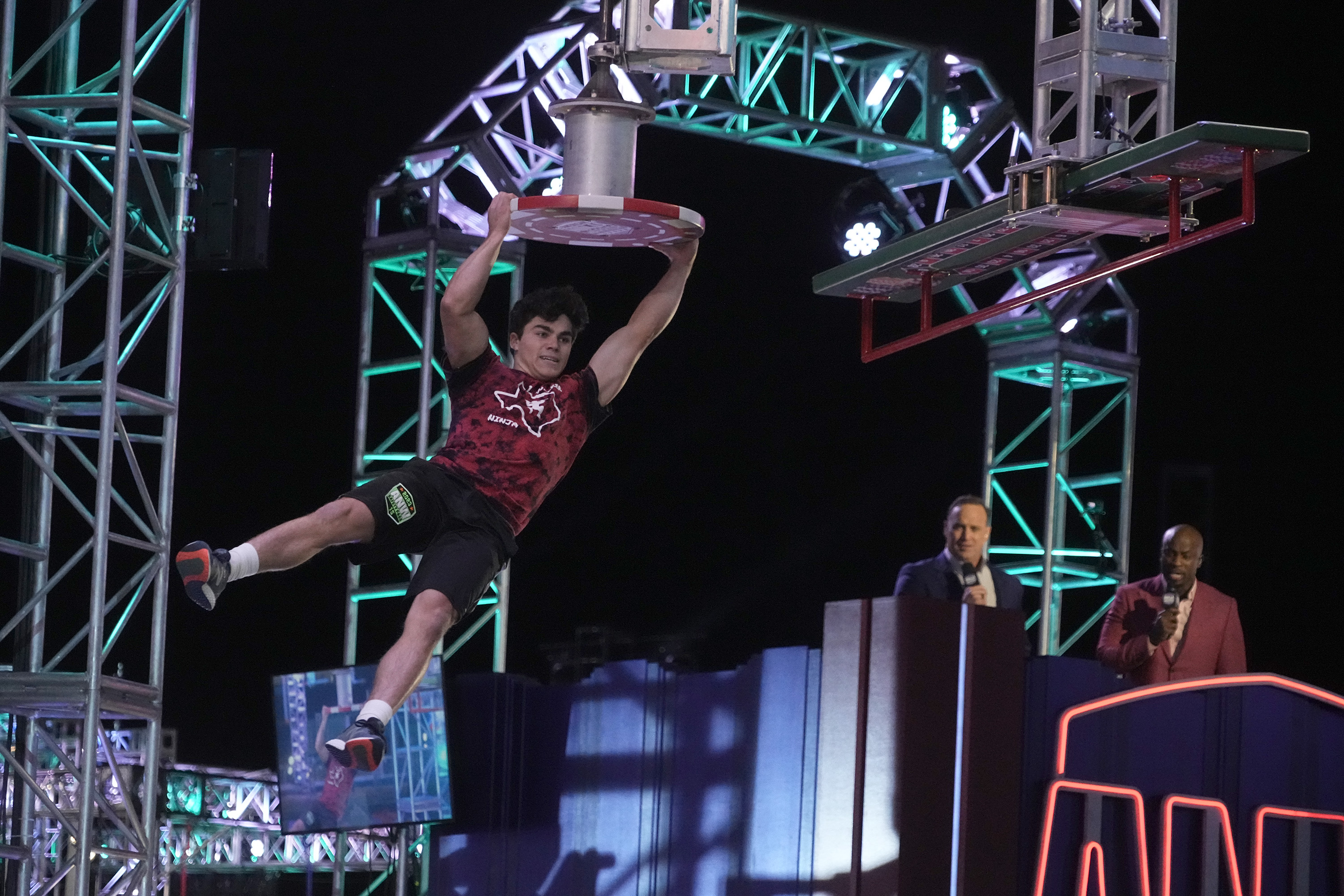 Pinellas man with cerebral palsy wins $1 million 'Ninja Warrior' prize