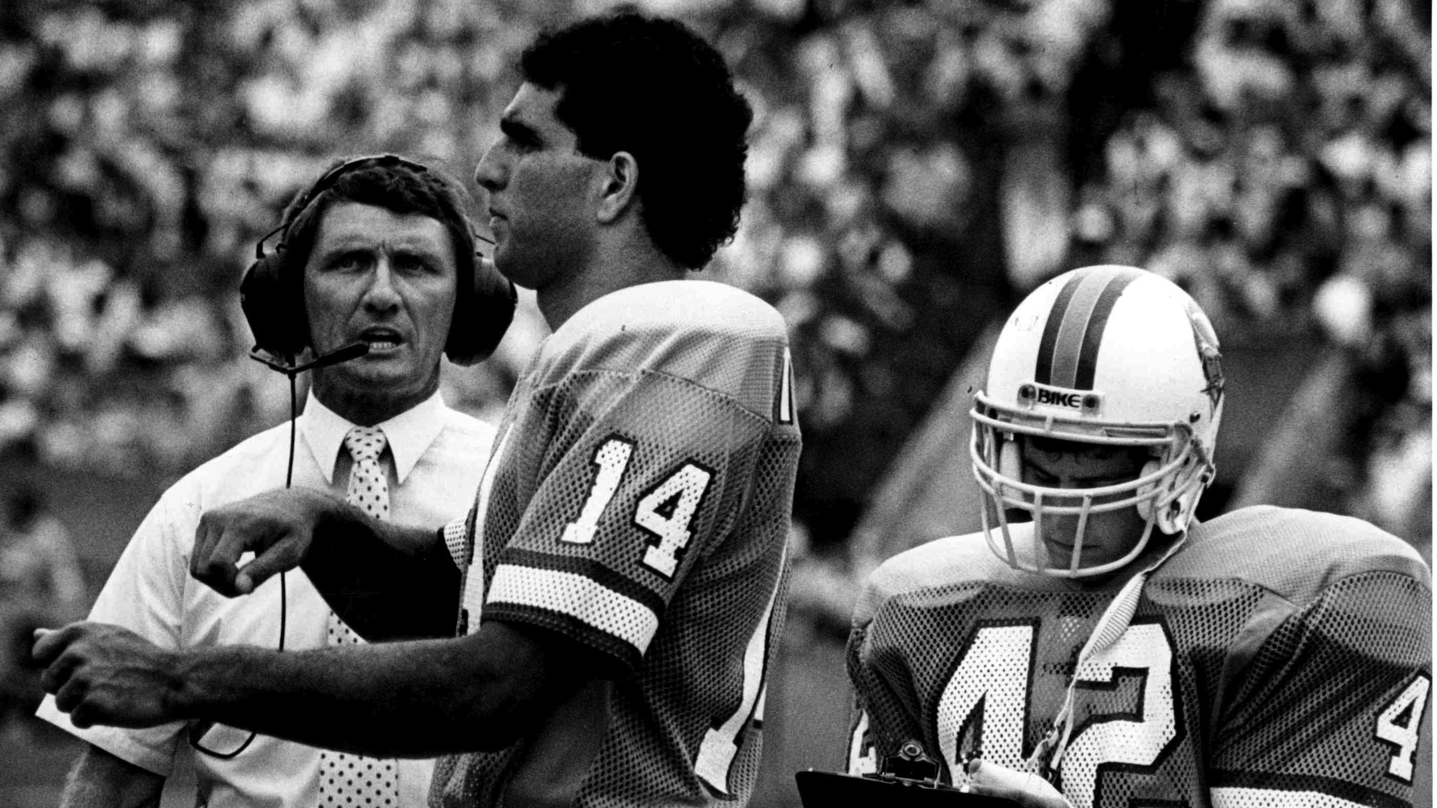 Former Alabama, NY Giants coach Ray Perkins dies at 79 – KXAN Austin