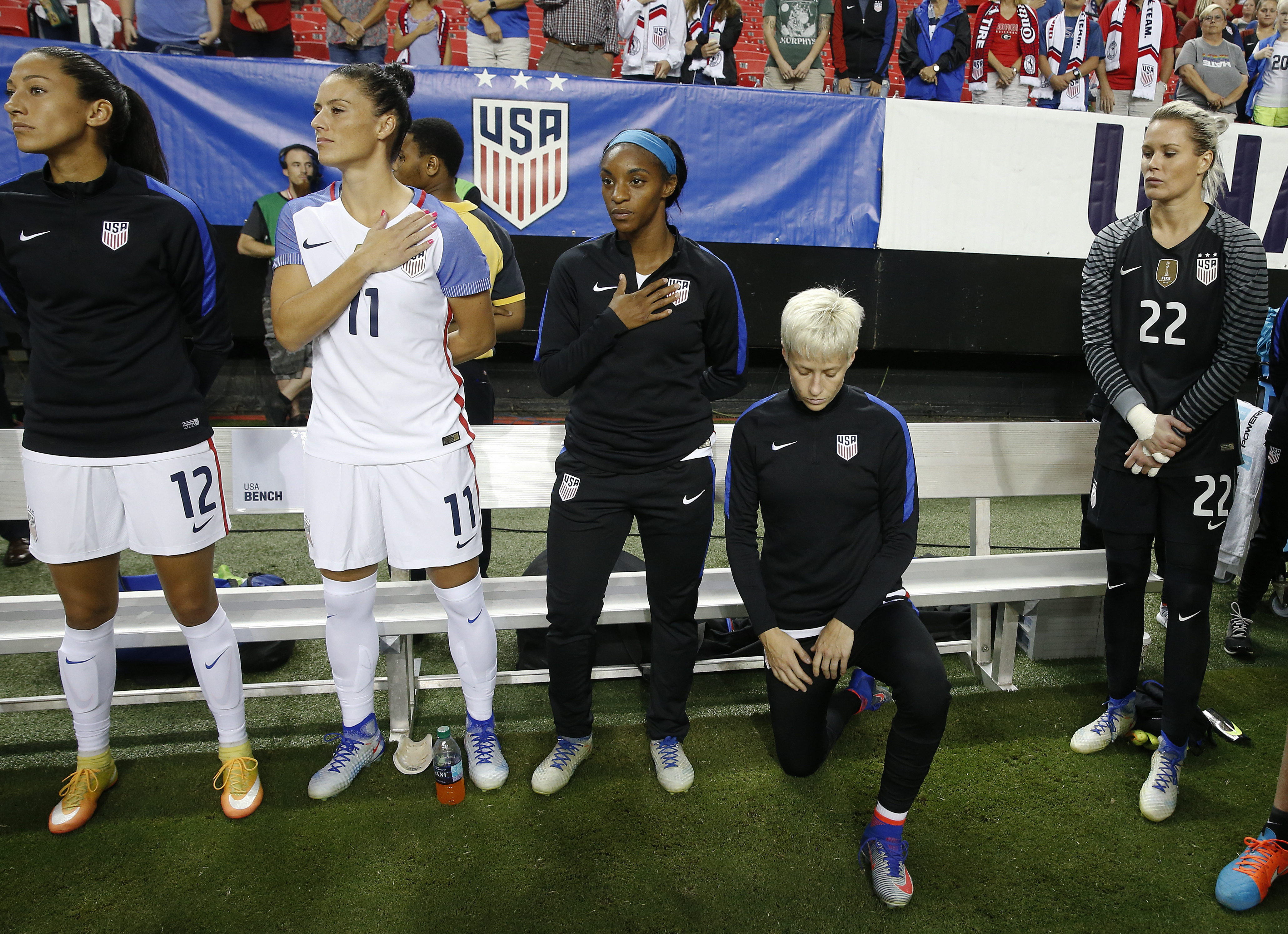 U S Women S Soccer Team Wants Federation To Repeal Anthem Policy