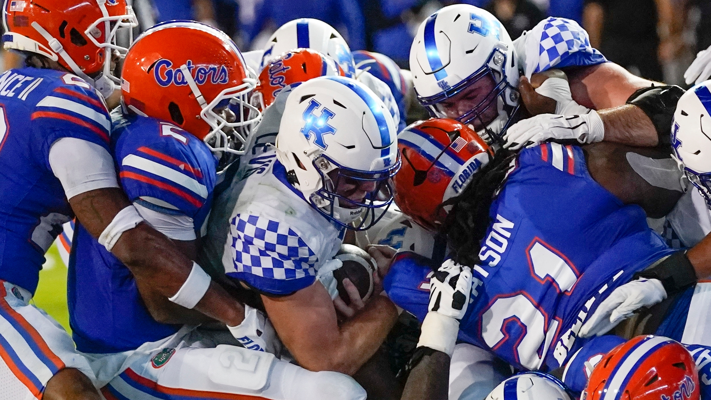 Florida to face LSU in SEC on CBS Game of the Week  :  Florida Gators news, analysis, schedules and scores