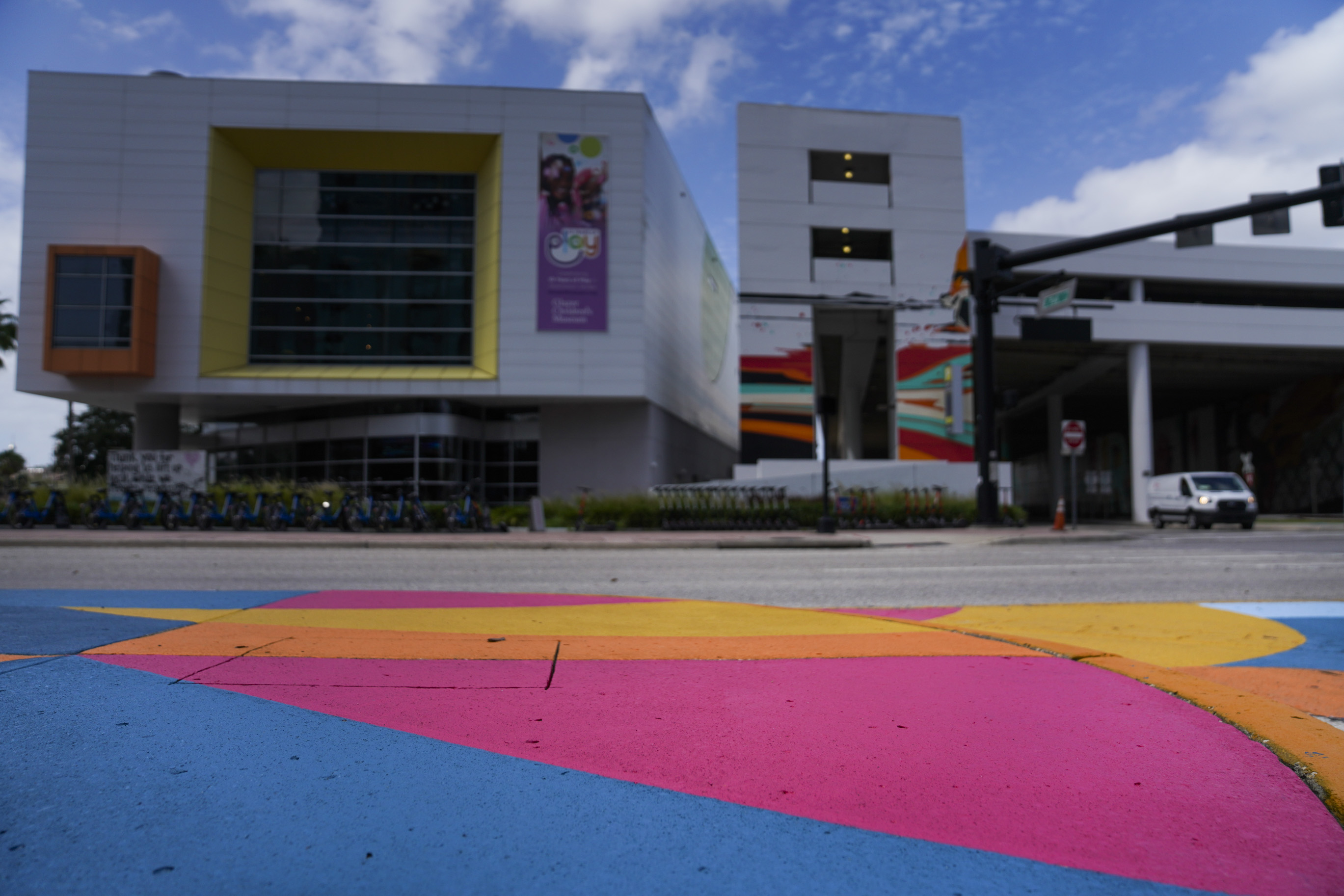 Colorful new mural in downtown Tampa aims to protect pedestrians