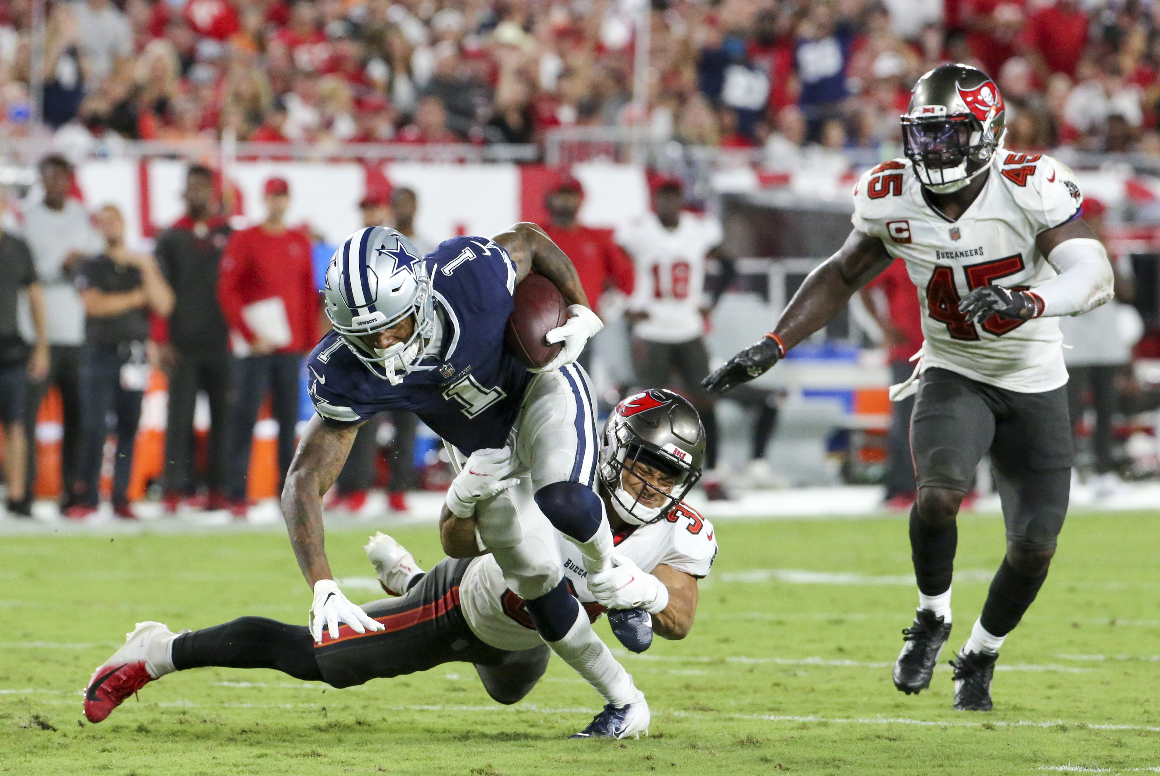 Former Buccaneers Punter Bradley Pinion: 'Had to Pinch Myself' After Super  Bowl Win - Tampa Bay Buccaneers, BucsGameday