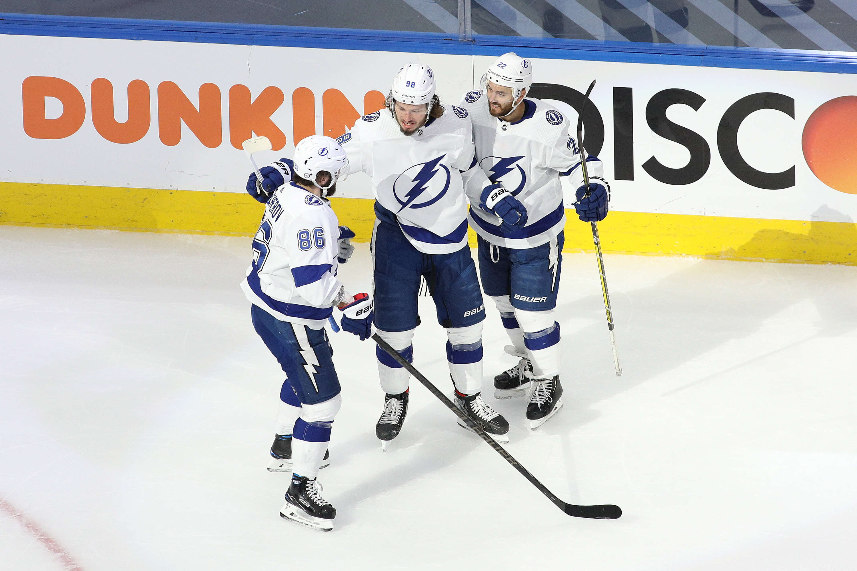 Lightning S Mikhail Sergachev Has Multipoint Night In Game 3 Loss To Islanders In East Final