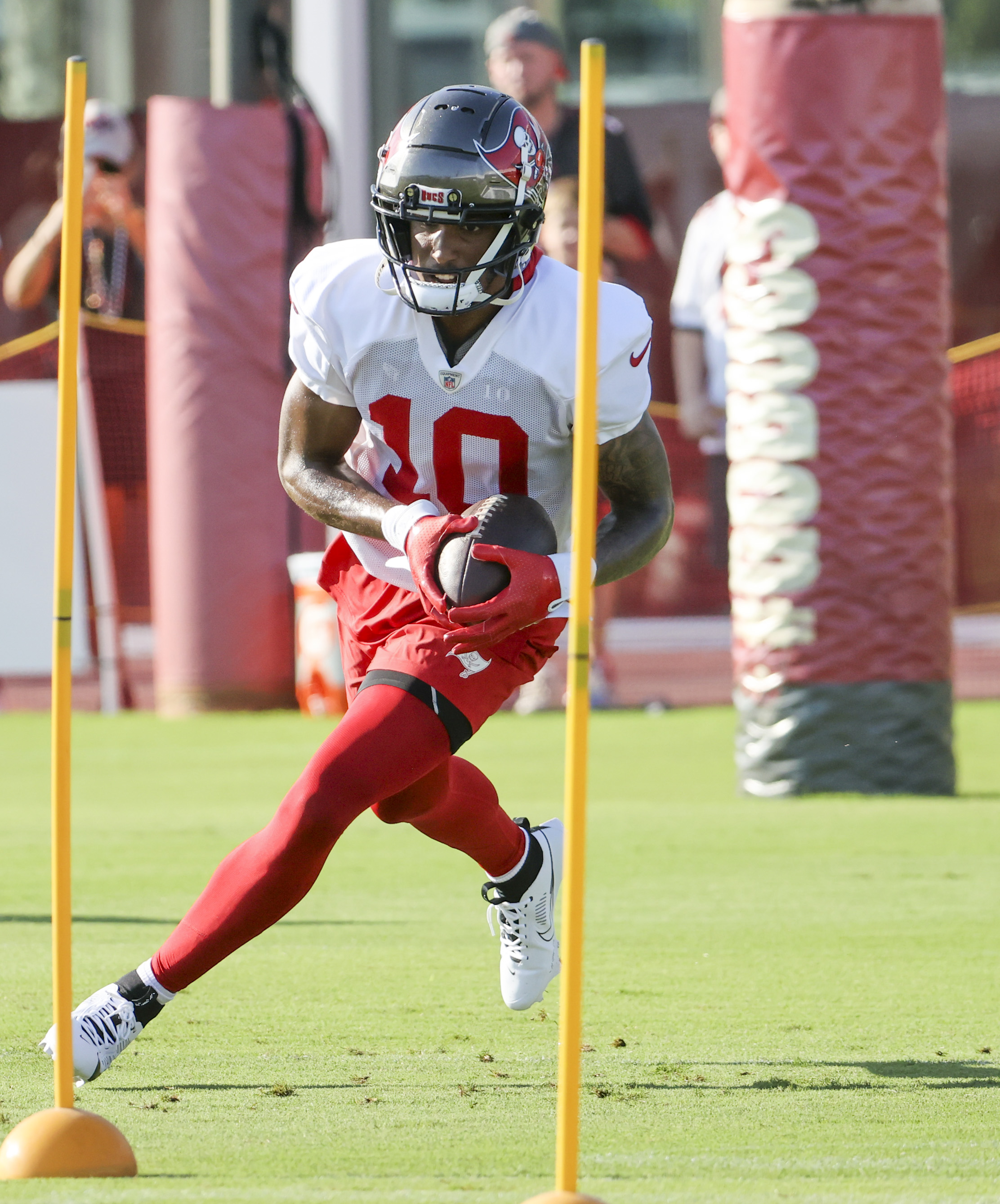 New Bucs WR Russell Gage Jr. Mic'd Up With Chris Godwin 