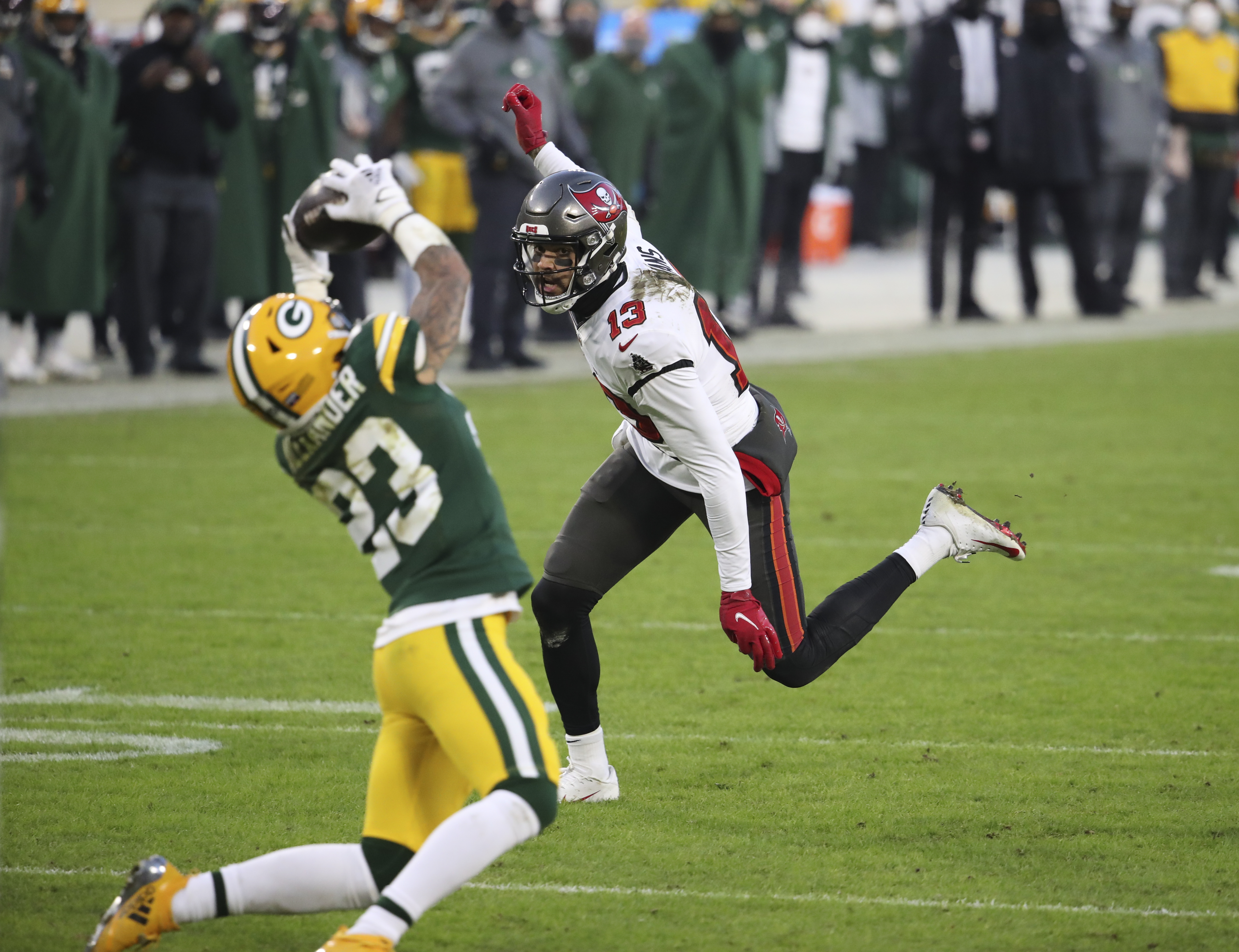 Green Bay Packers - Davante Adams had 1️⃣4️⃣ receptions on Sunday, tying  Don Hutson's single-game #Packers record from 1942. #GoPackGo