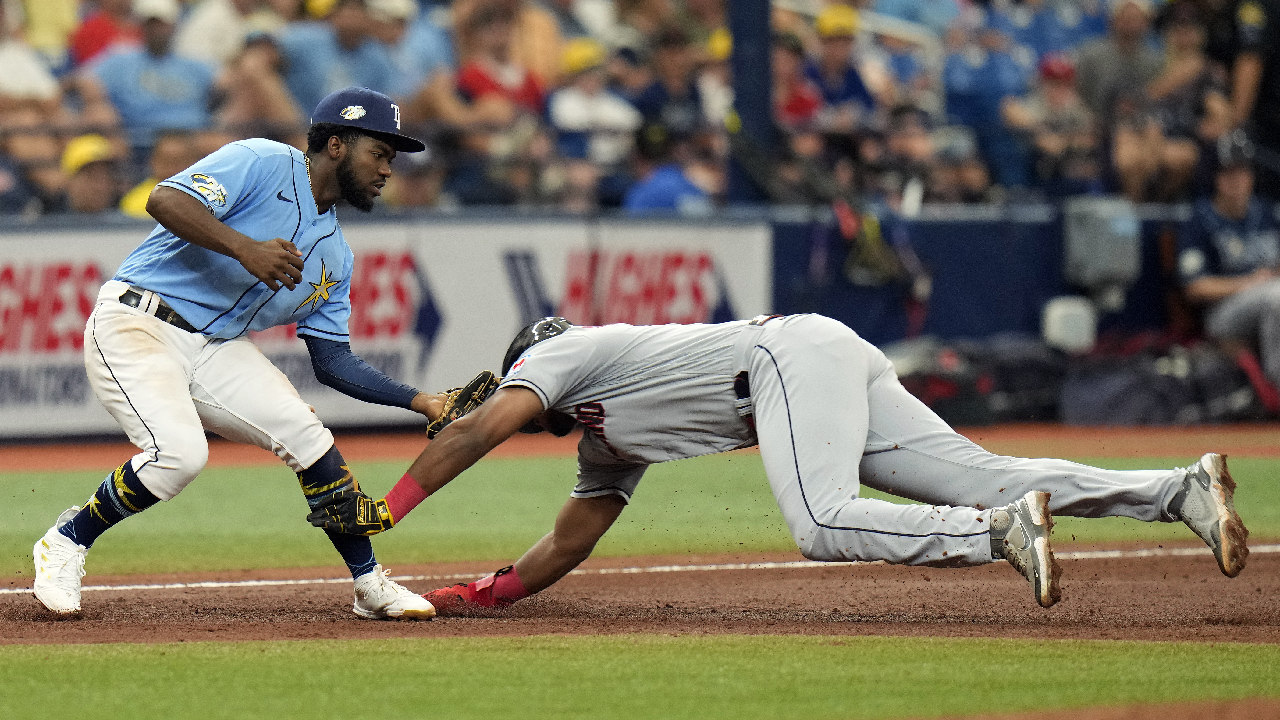 Rays get strong Zach Eflin start, 3 homers to complete sweep of