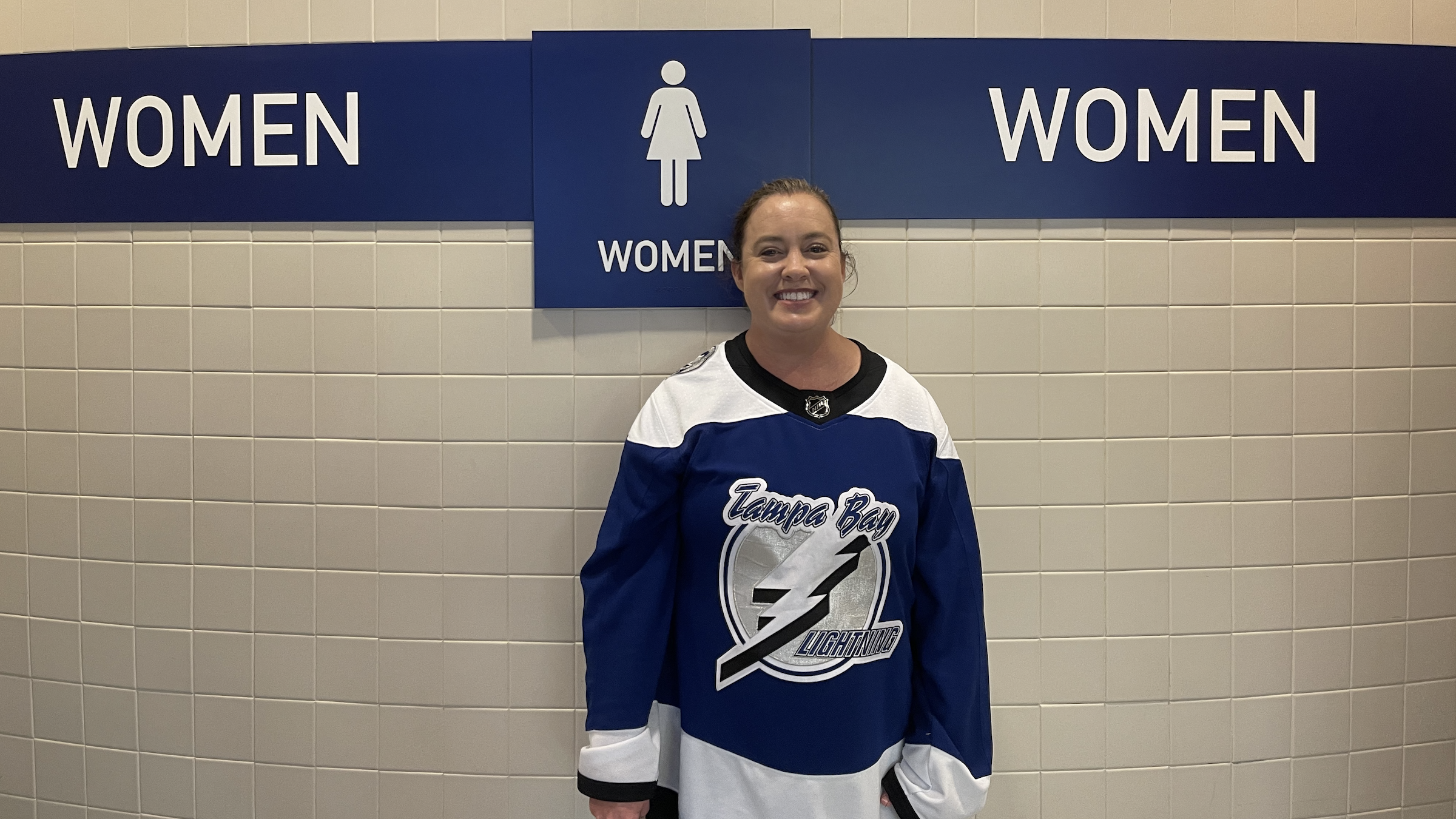 Tampa Bay Lightning Women Jersey NHL Fan Apparel & Souvenirs for
