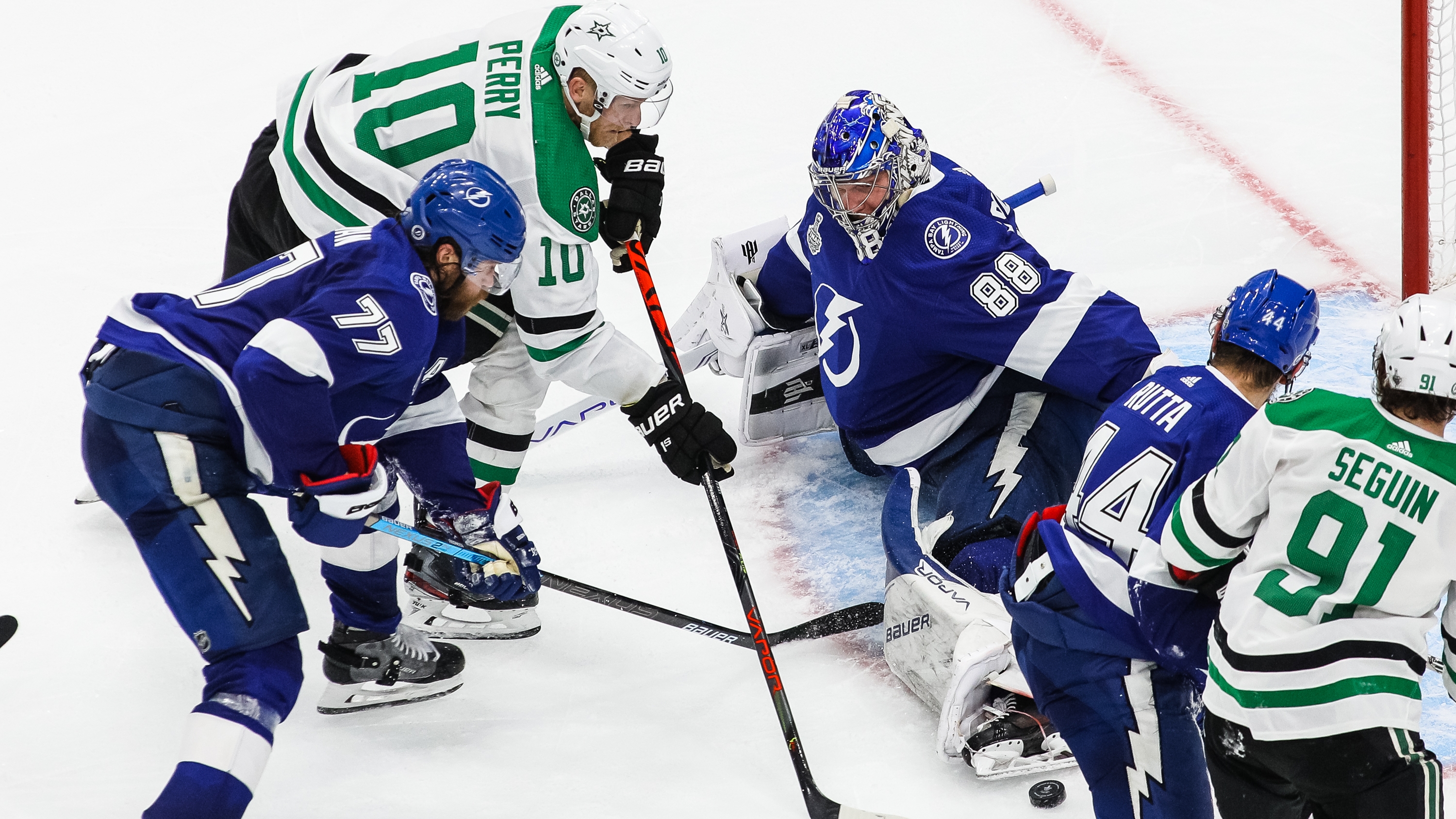 Stars Beat Lightning in Double Overtime to Force Game 6 - The New