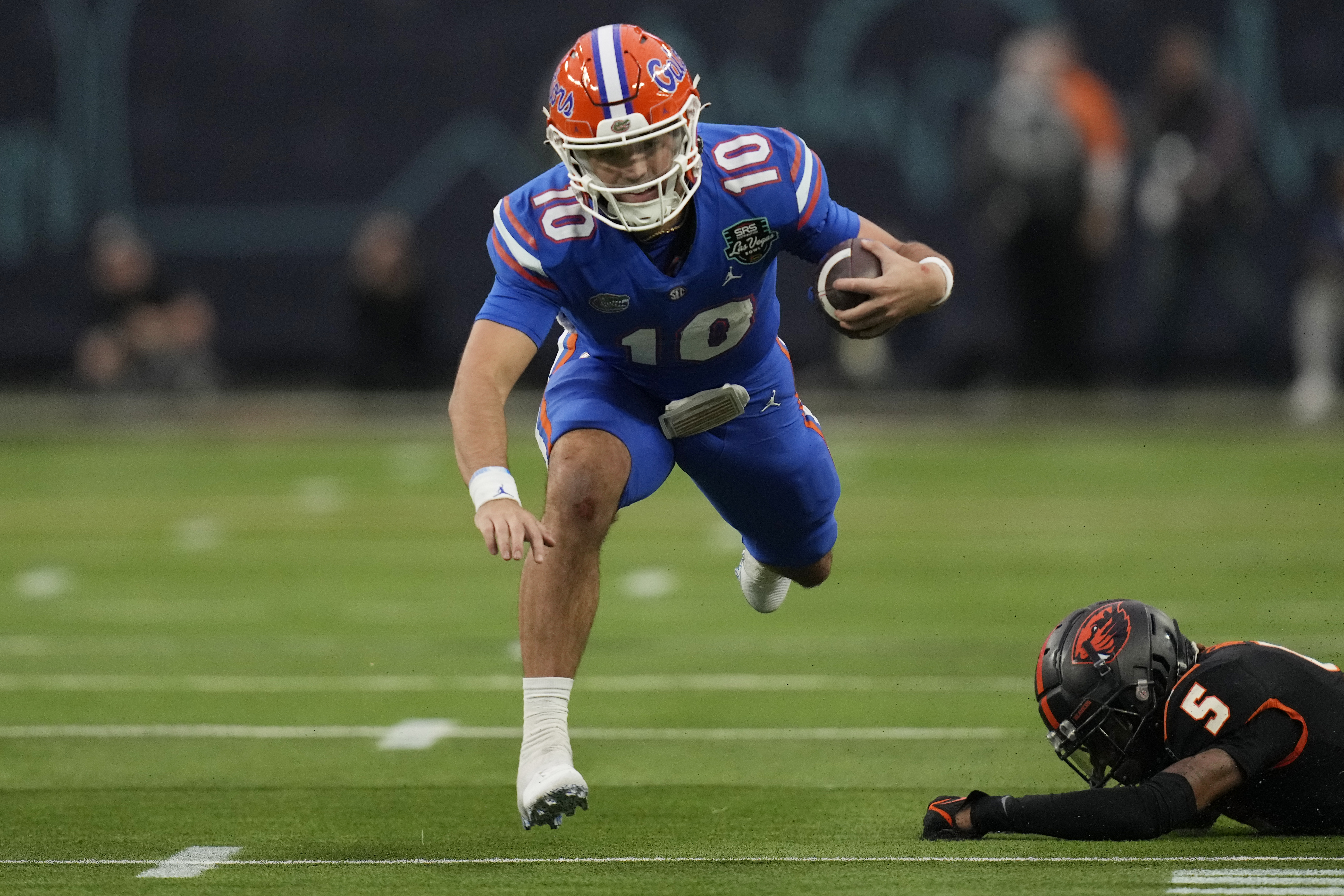 LAS VEGAS, NV - DECEMBER 17: Florida Gators quarterback Jack