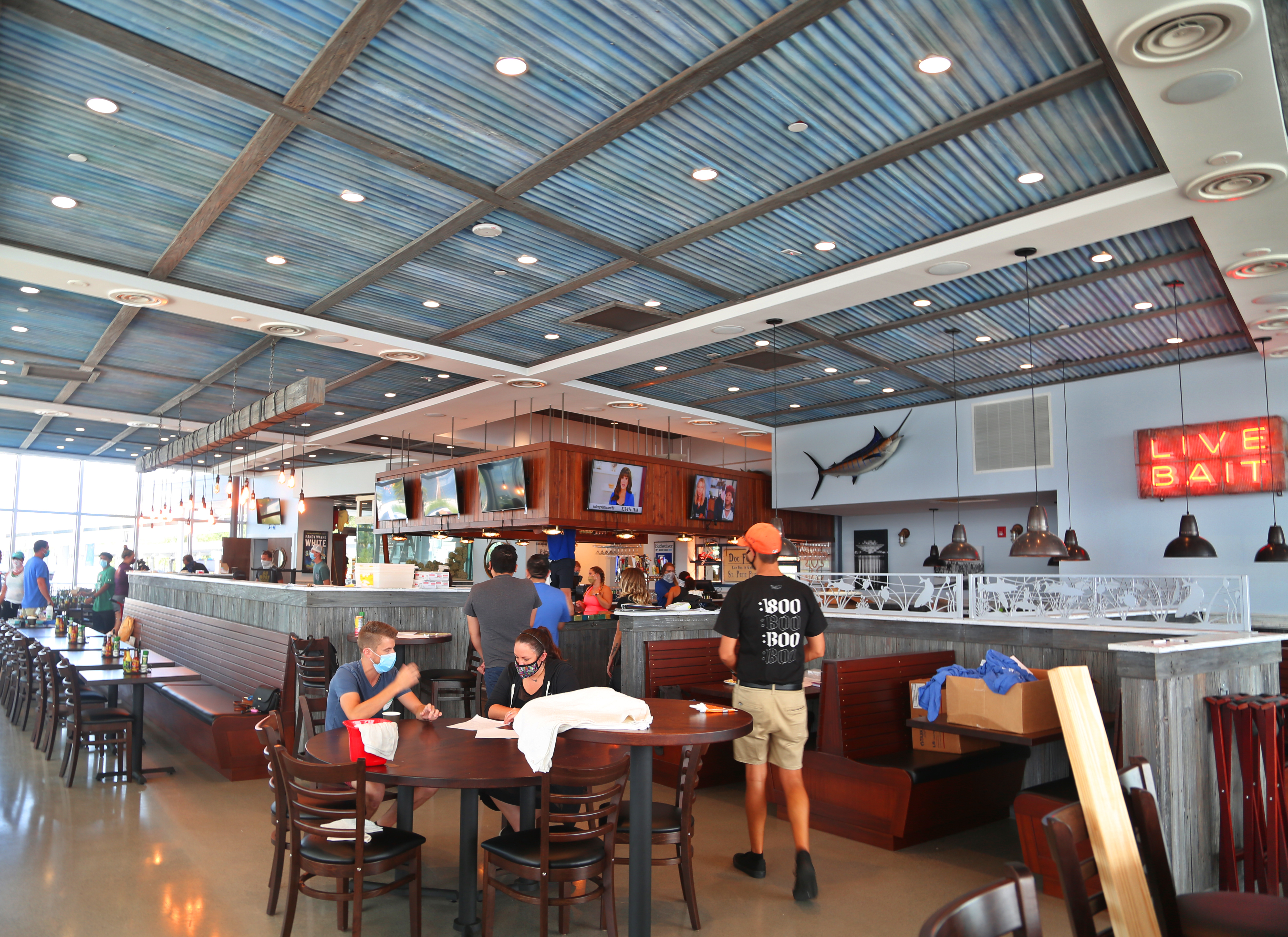 Here S What You Ll Be Eating And Drinking At The New St Pete Pier
