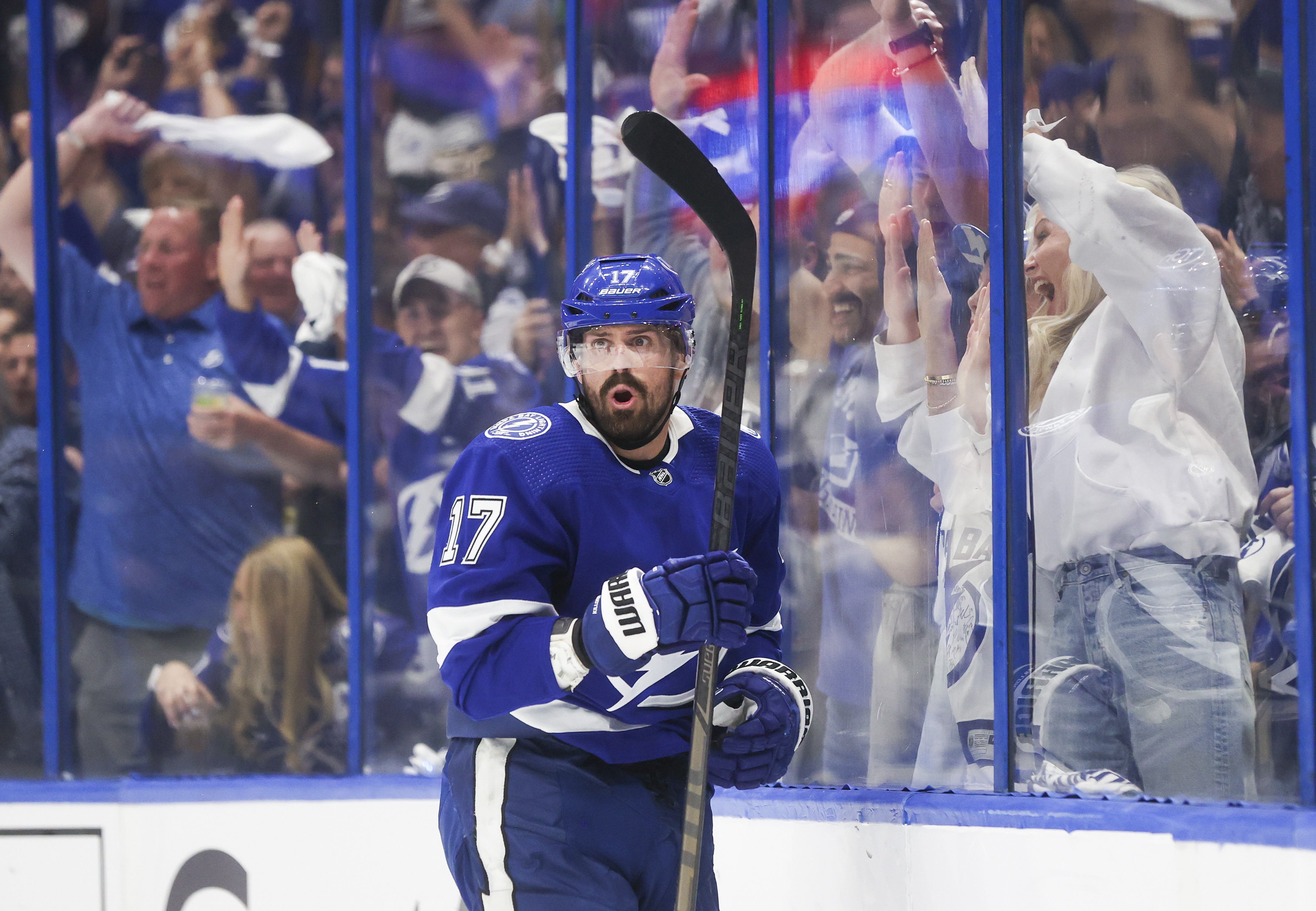 Tampa Bay Lightning's Alex Killorn wears a special Military