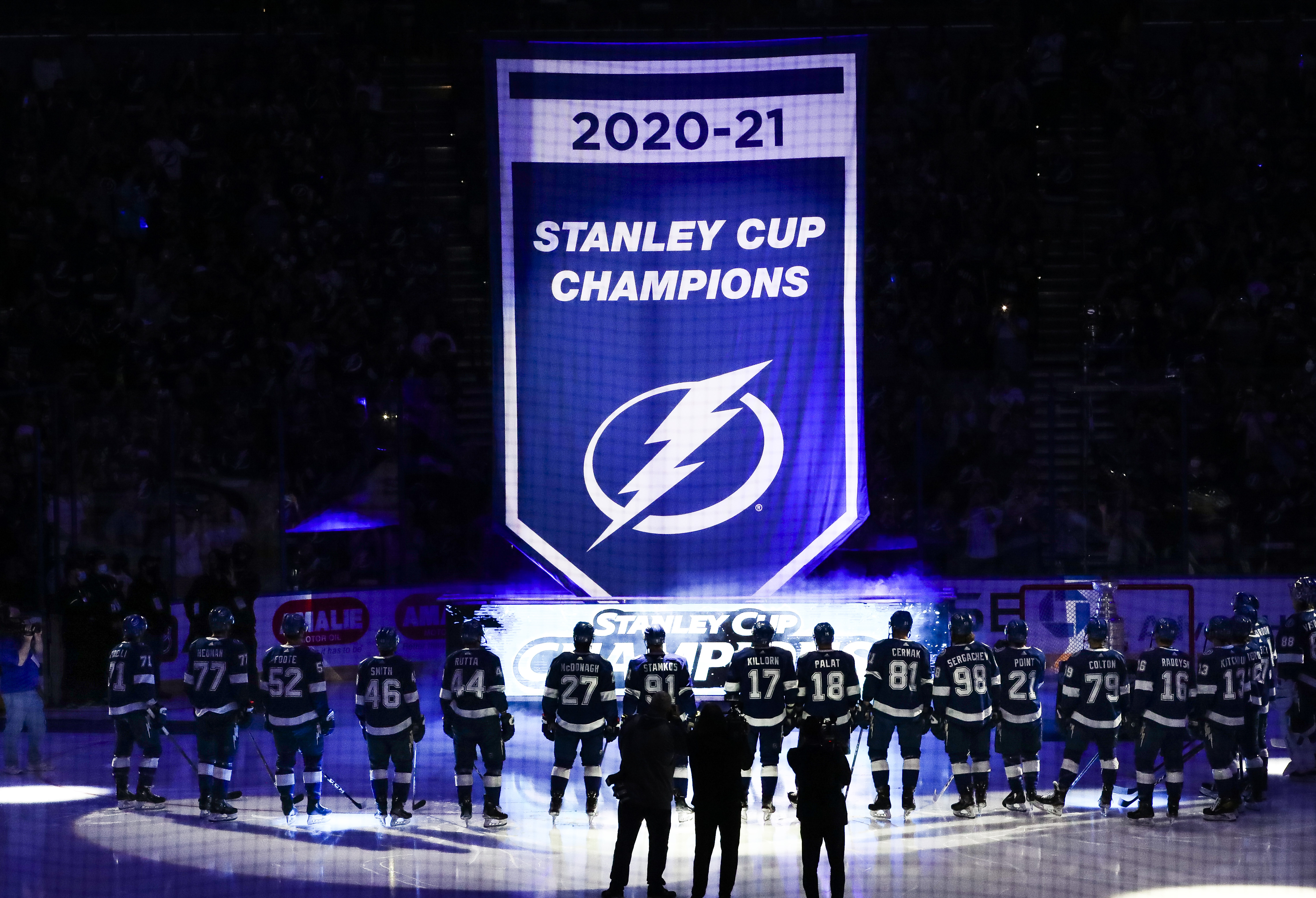 National Emblem 2020 NHL Stanley Cup Final Champions Tampa Bay Lightning Banner Jersey Patch