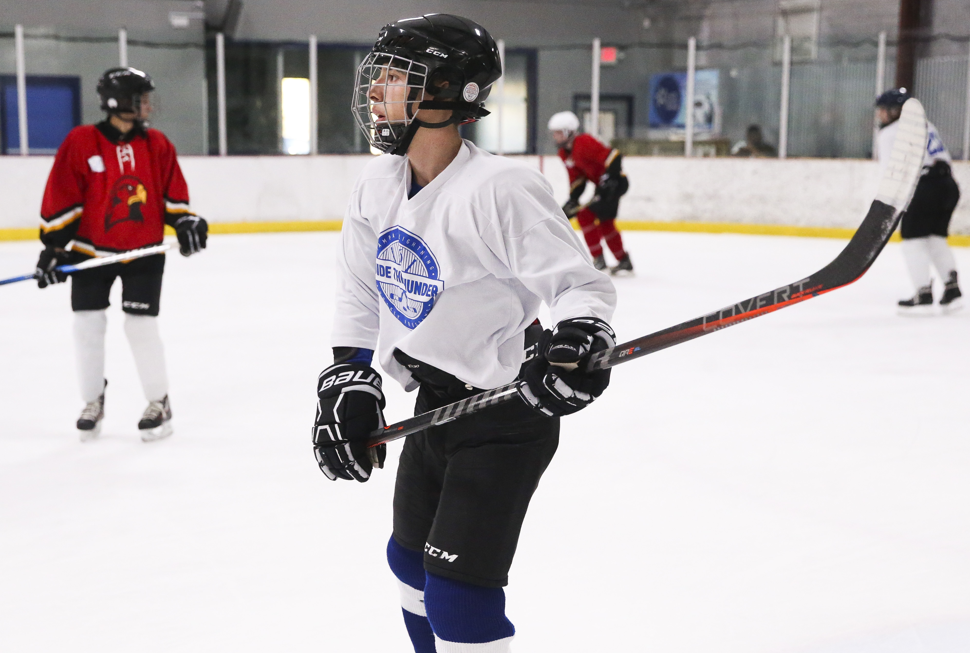  Outerstuff Tampa Bay Lightning Youth Size Hockey Team