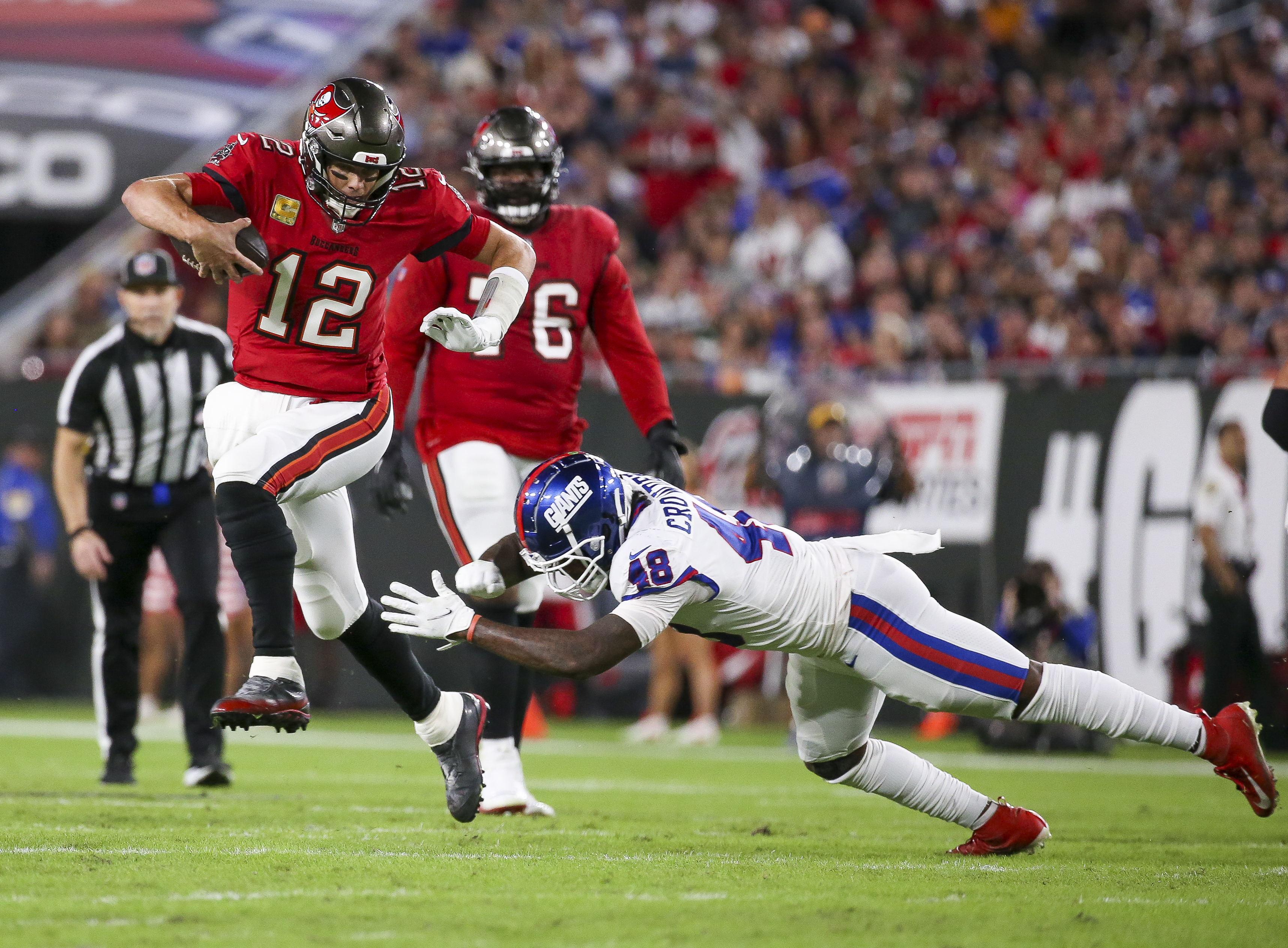 Tom Brady and the Bucs get back on track with easy win over the Giants -  The Washington Post