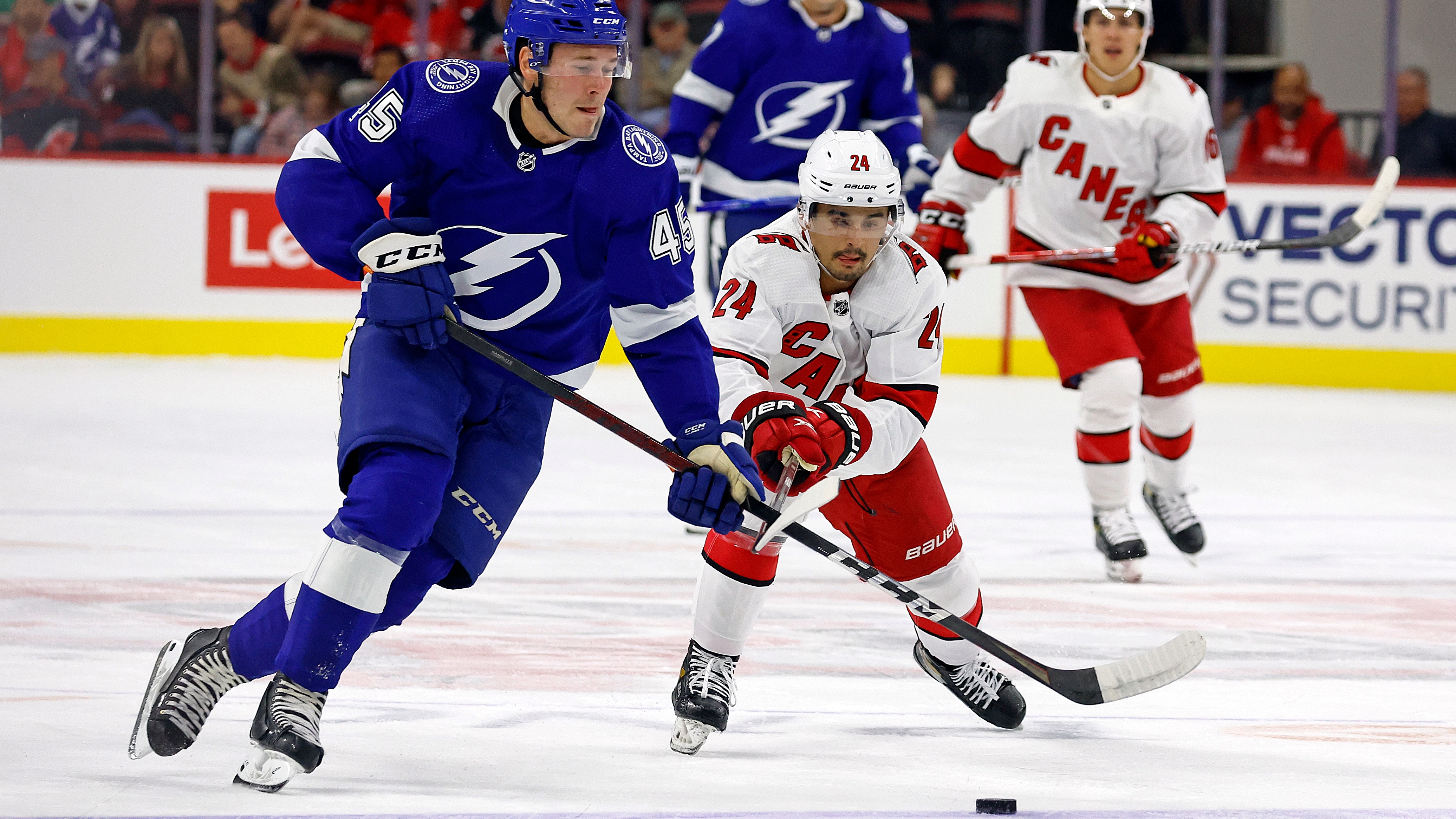 Lightning drop preseason opener to Carolina