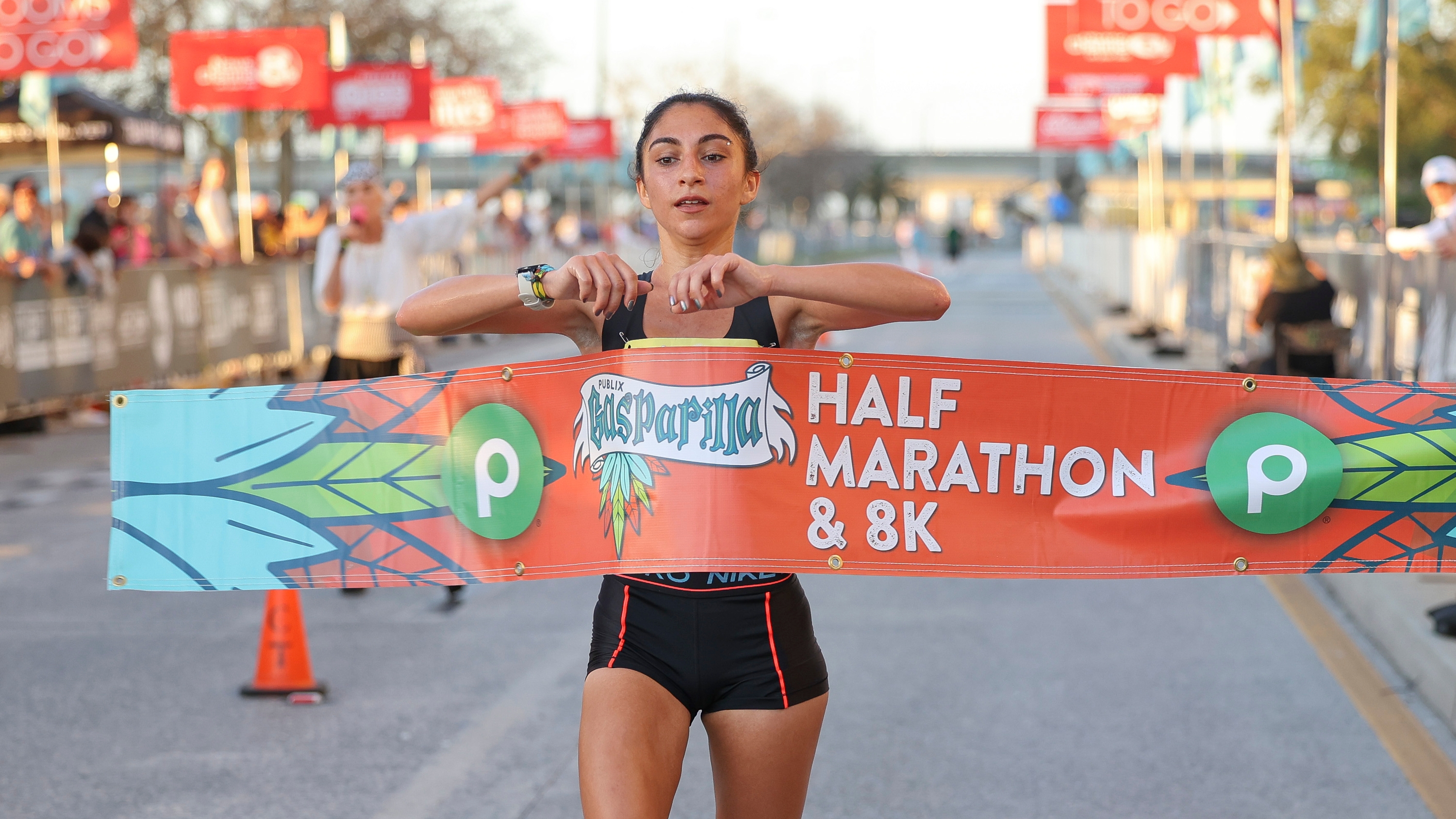 St. Petersburg's Christina Welsh pulls off a Gasparilla Distance