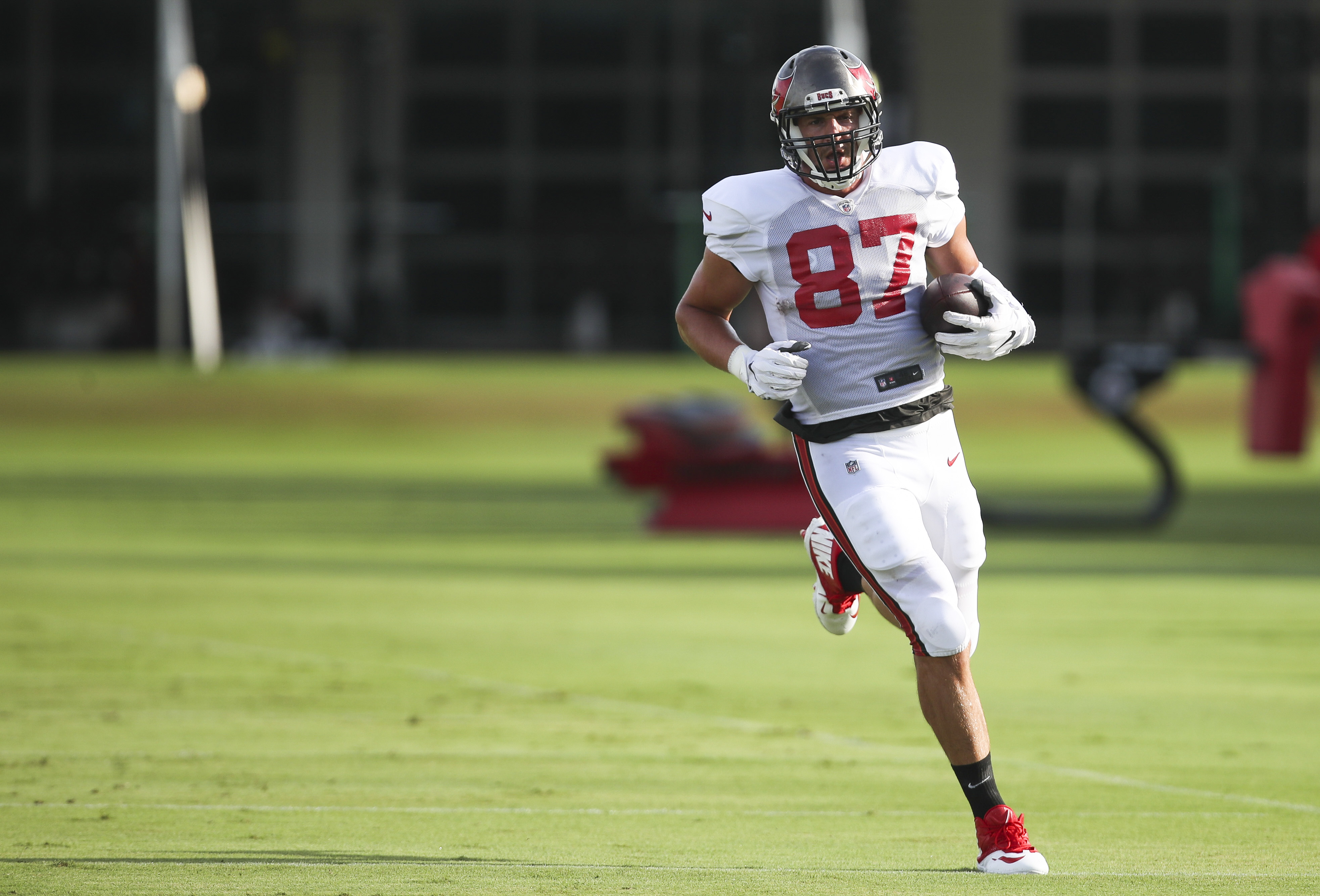 What the Bucs can expect from Rob Gronkowski vs. Saints